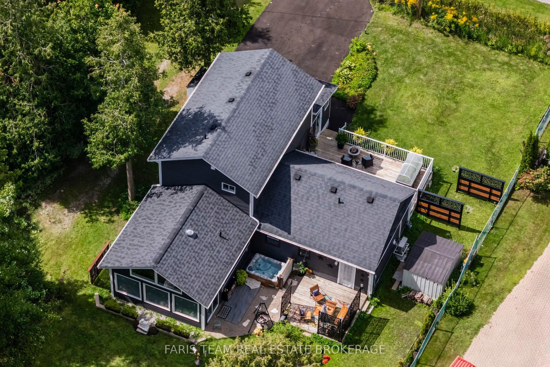 83 King Road — photo 1