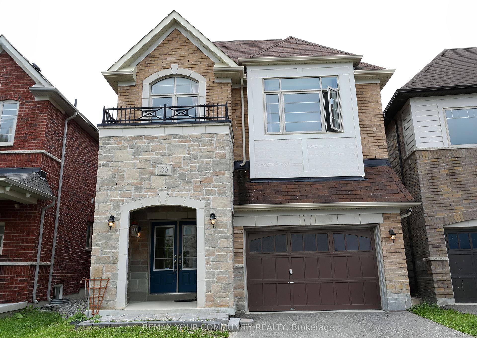 39 Kavanagh Avenue — photo 1