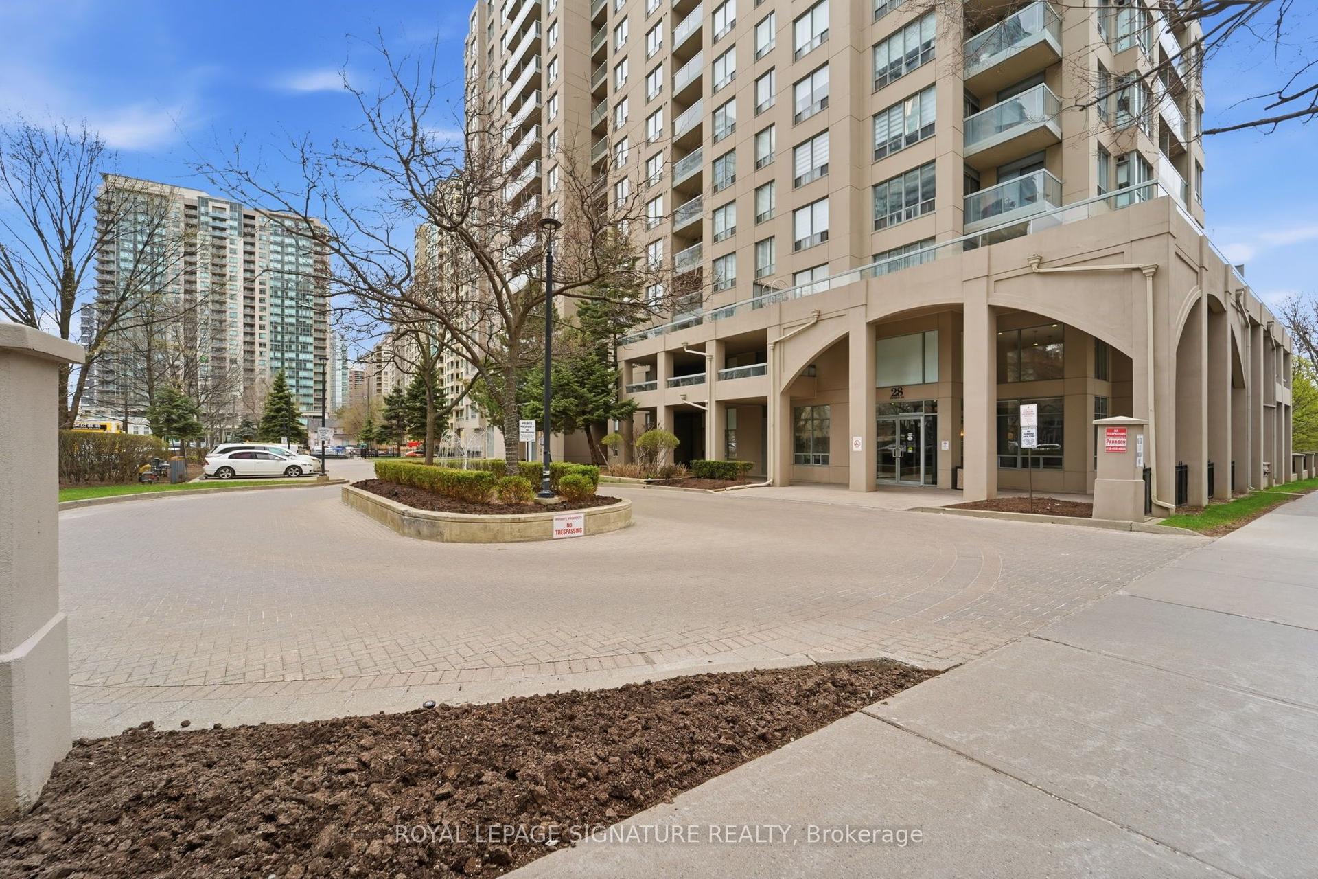 28 Empress Avenue 2302 #2302 — photo 1