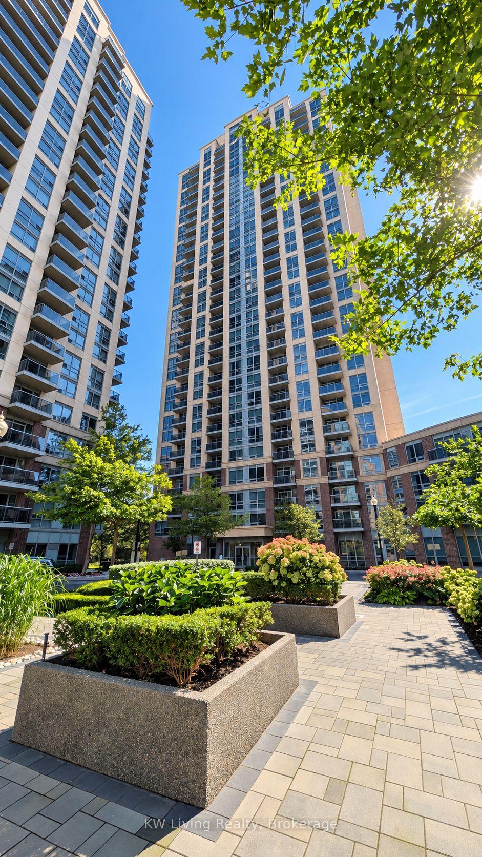 3 Michael Power Place Ph08 #Ph08, Toronto — Condo for sale, photo 1