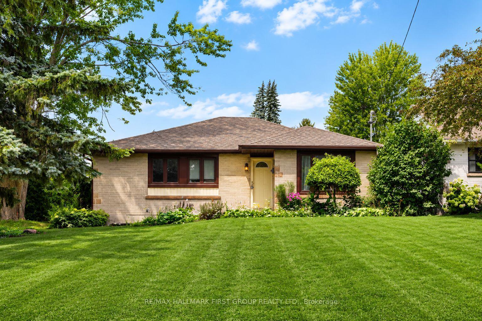 180 Sherwood Avenue, Oshawa — Detached for sale, photo 1