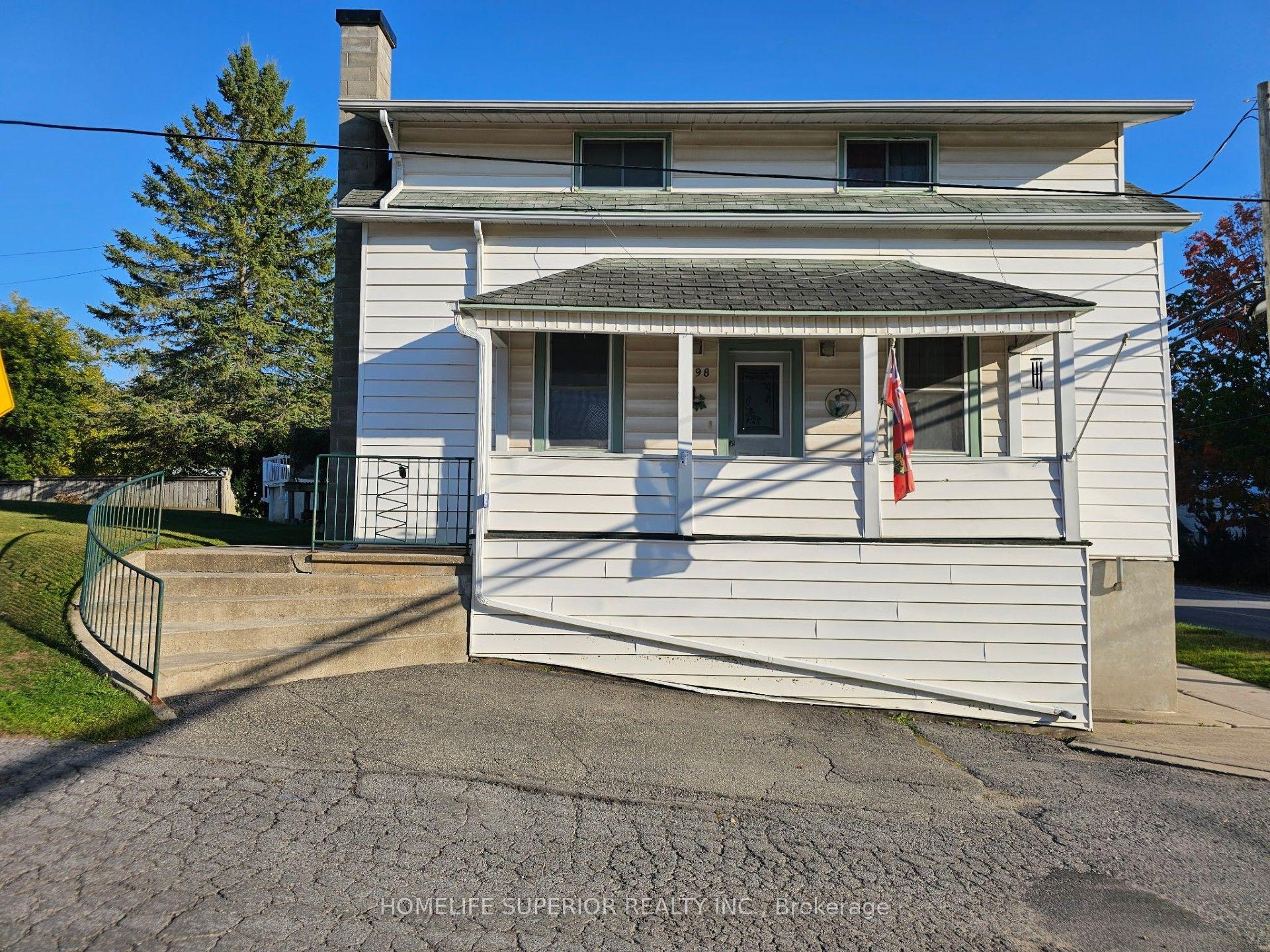 98 Paul Drive — photo 1