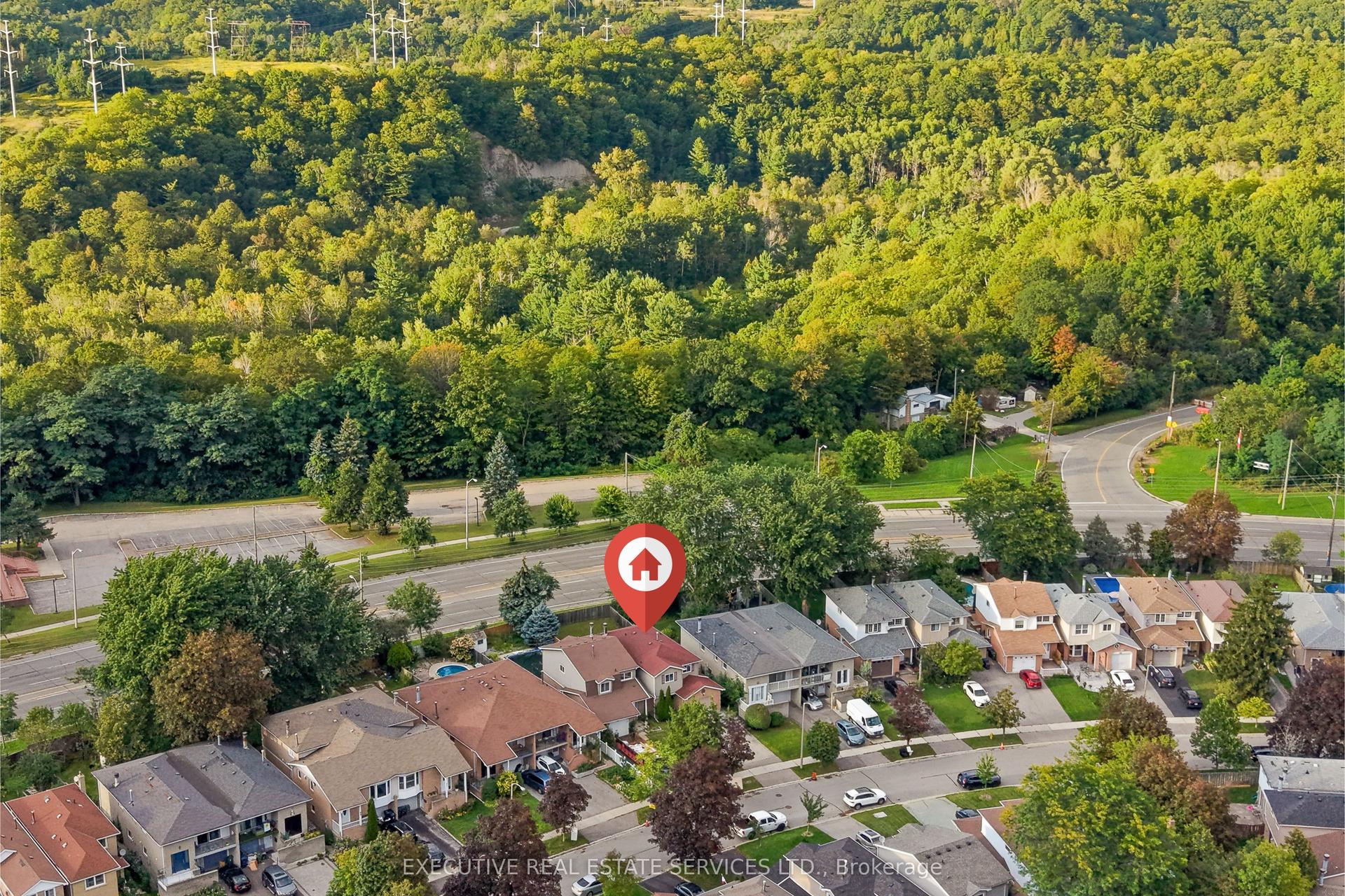 76 Lionhead Trail, Toronto — Detached for sale, photo 1