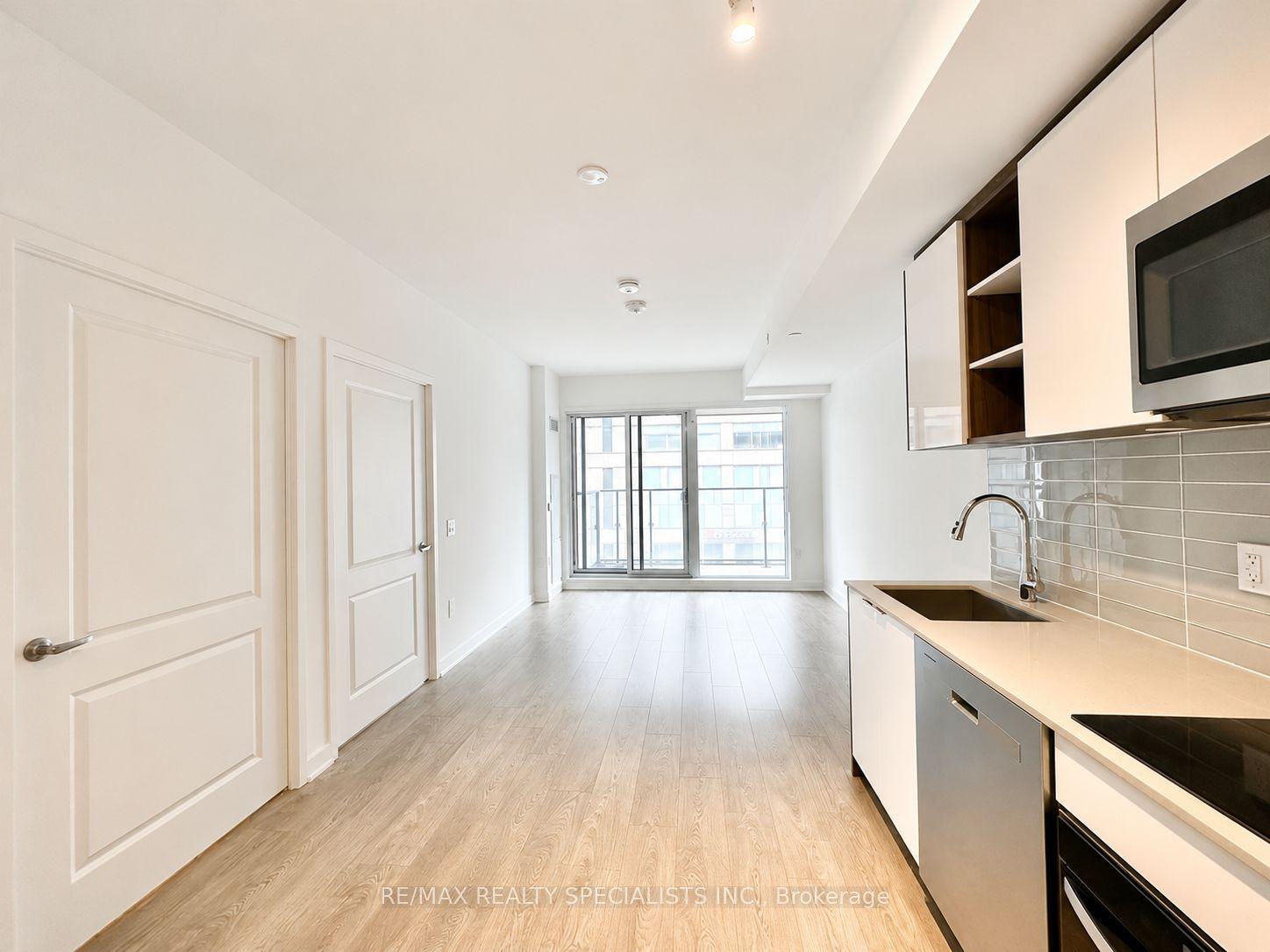 543 Richmond Street W 502 #502 — photo 1
