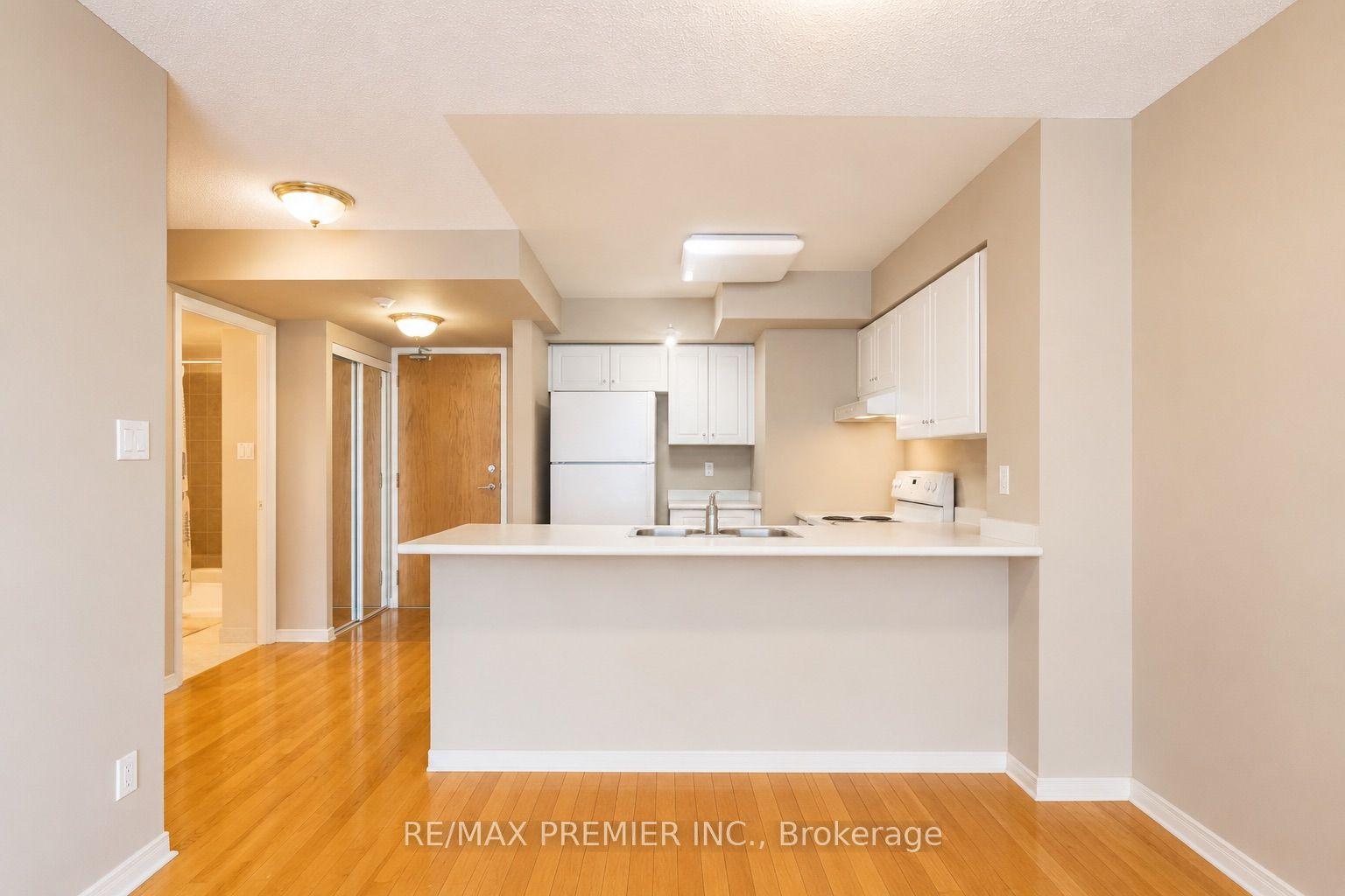 19 Northern Heights Drive 504 #504 — photo 1