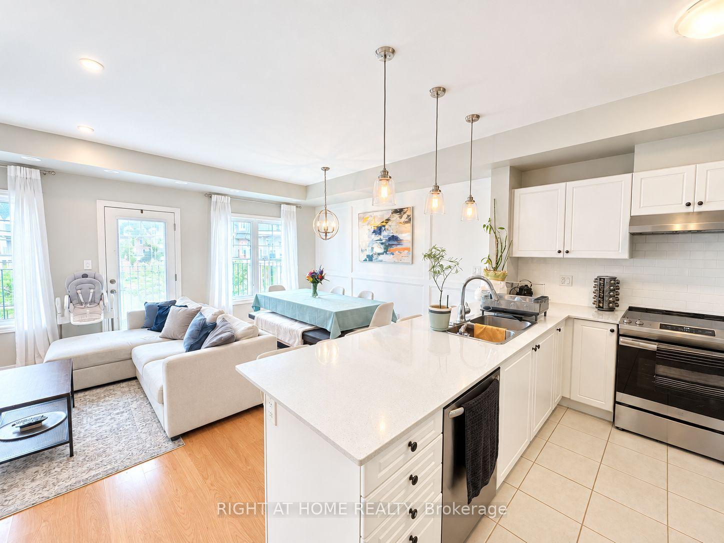 2420 Baronwood Drive 40-03 #40-03, Oakville — Condo Town for lease, photo 1