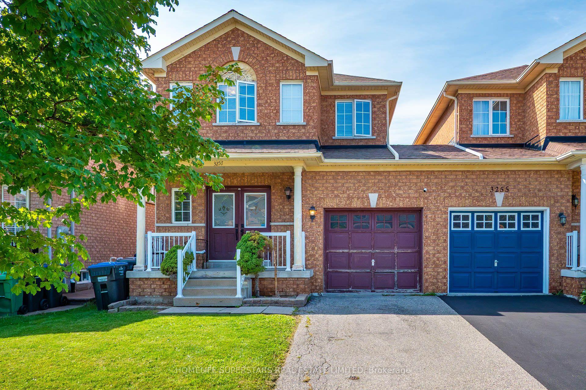 3257 Ridgeleigh Heights, Mississauga — Semi-Detached for lease, photo 1