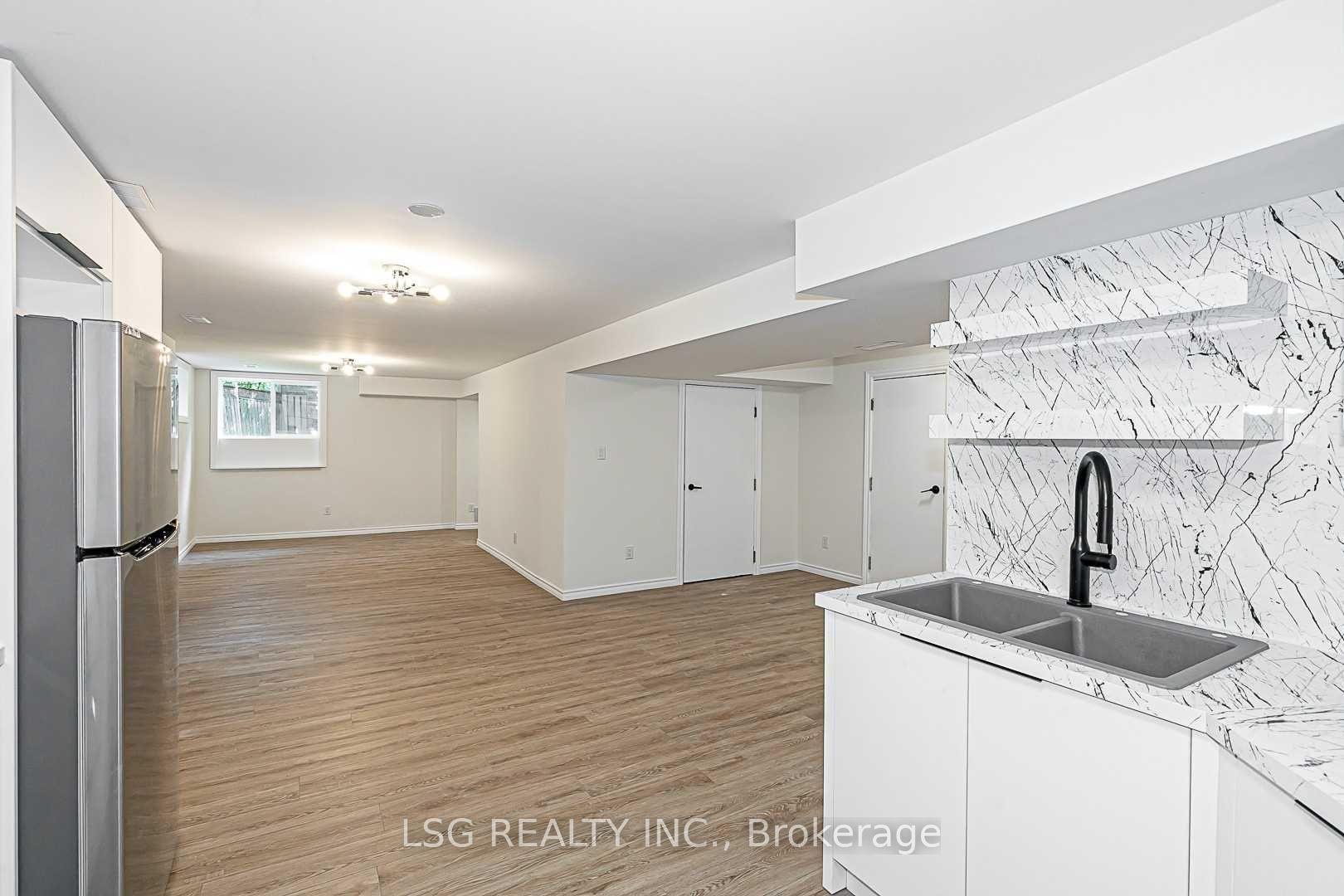 25 Briardale Place — photo 1