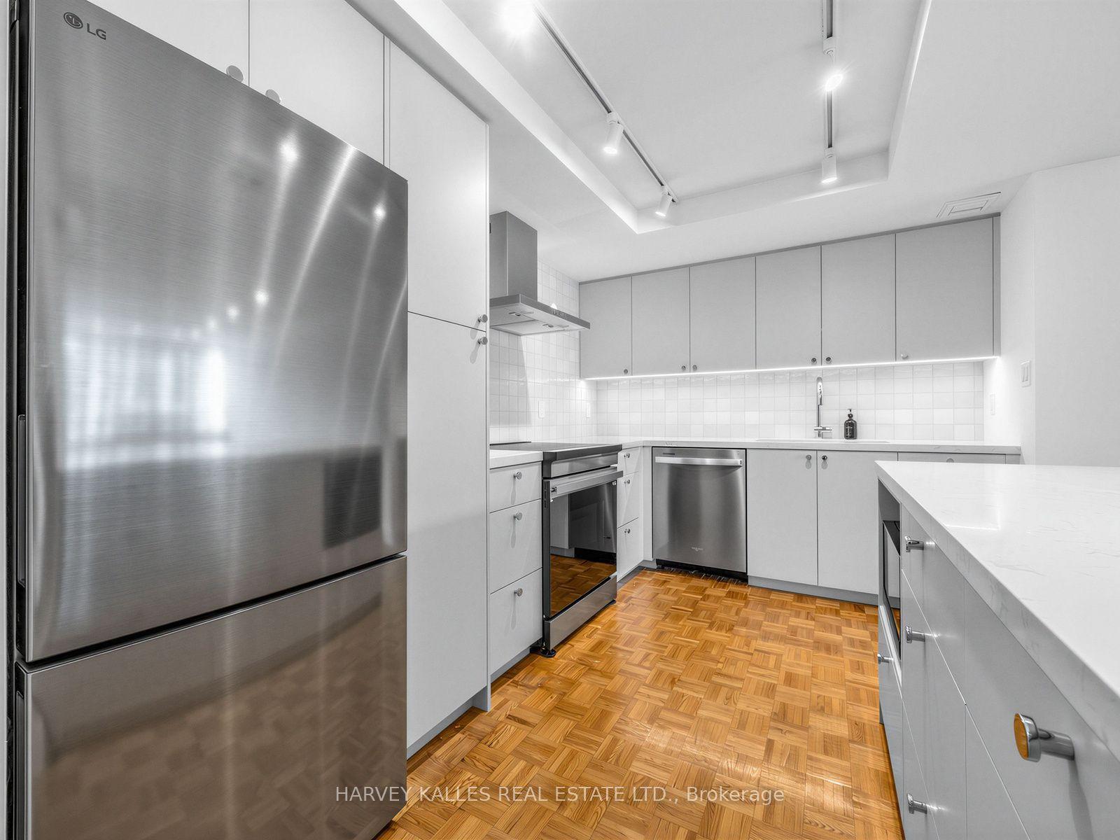 71 Charles Street E 802 #802, Toronto — Condo for lease, photo 1