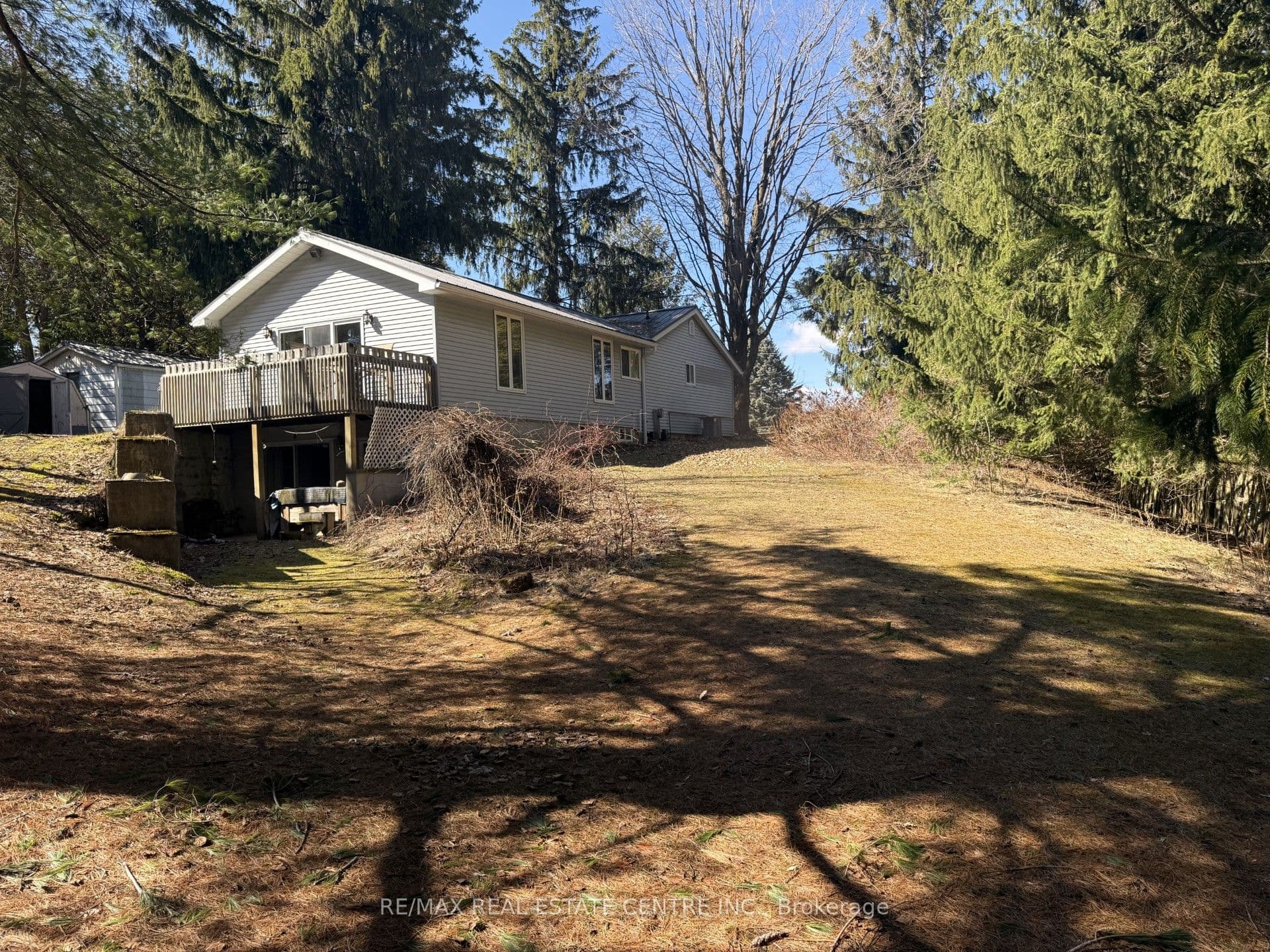 21 Mccutcheon Road — photo 1