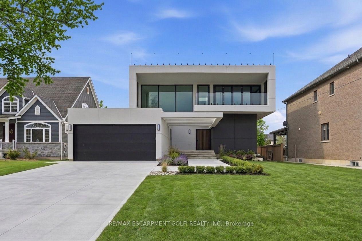 36 Windemere Road — photo 1