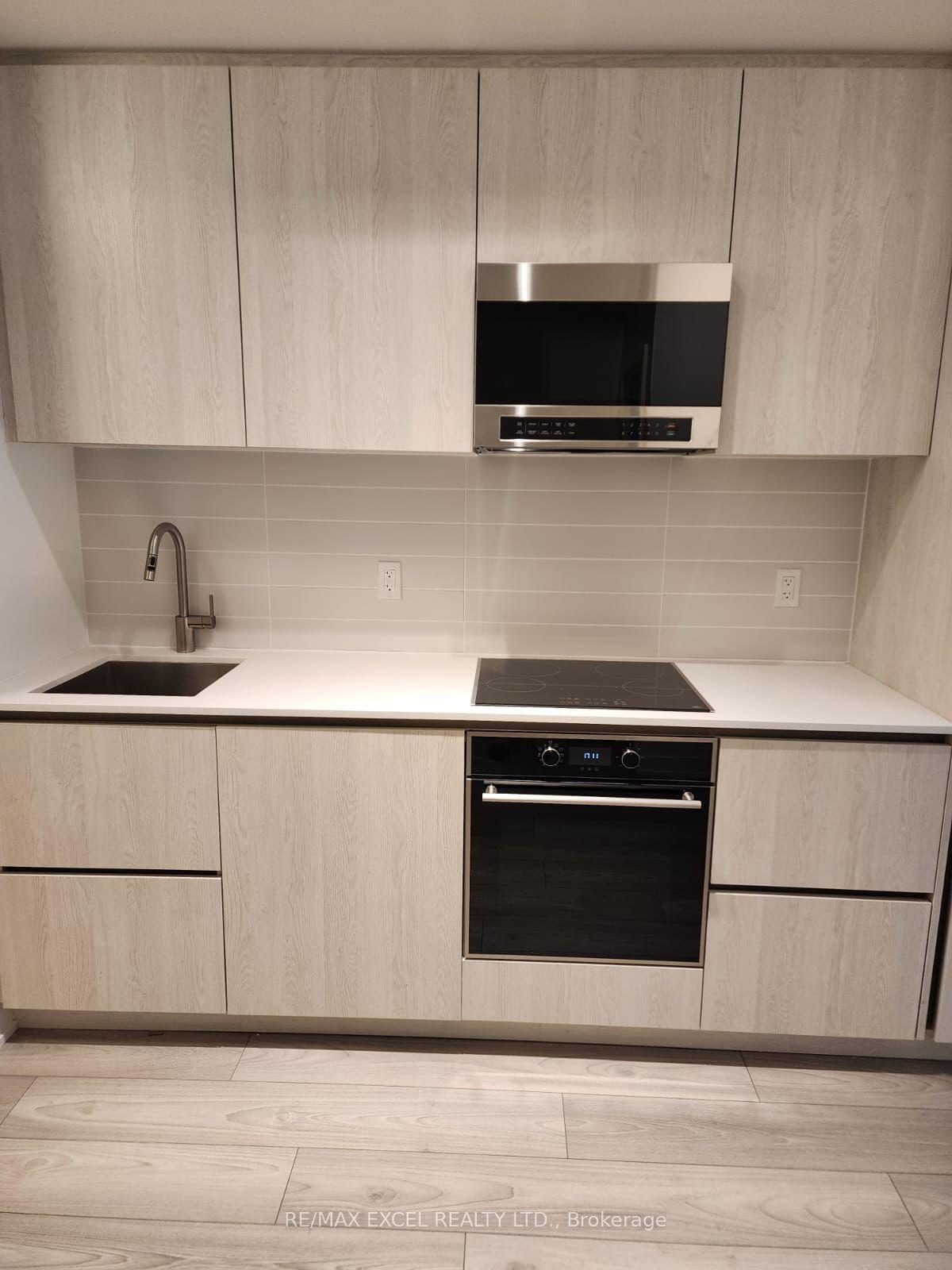 110 Broadway Avenue 2506 #2506 — photo 1