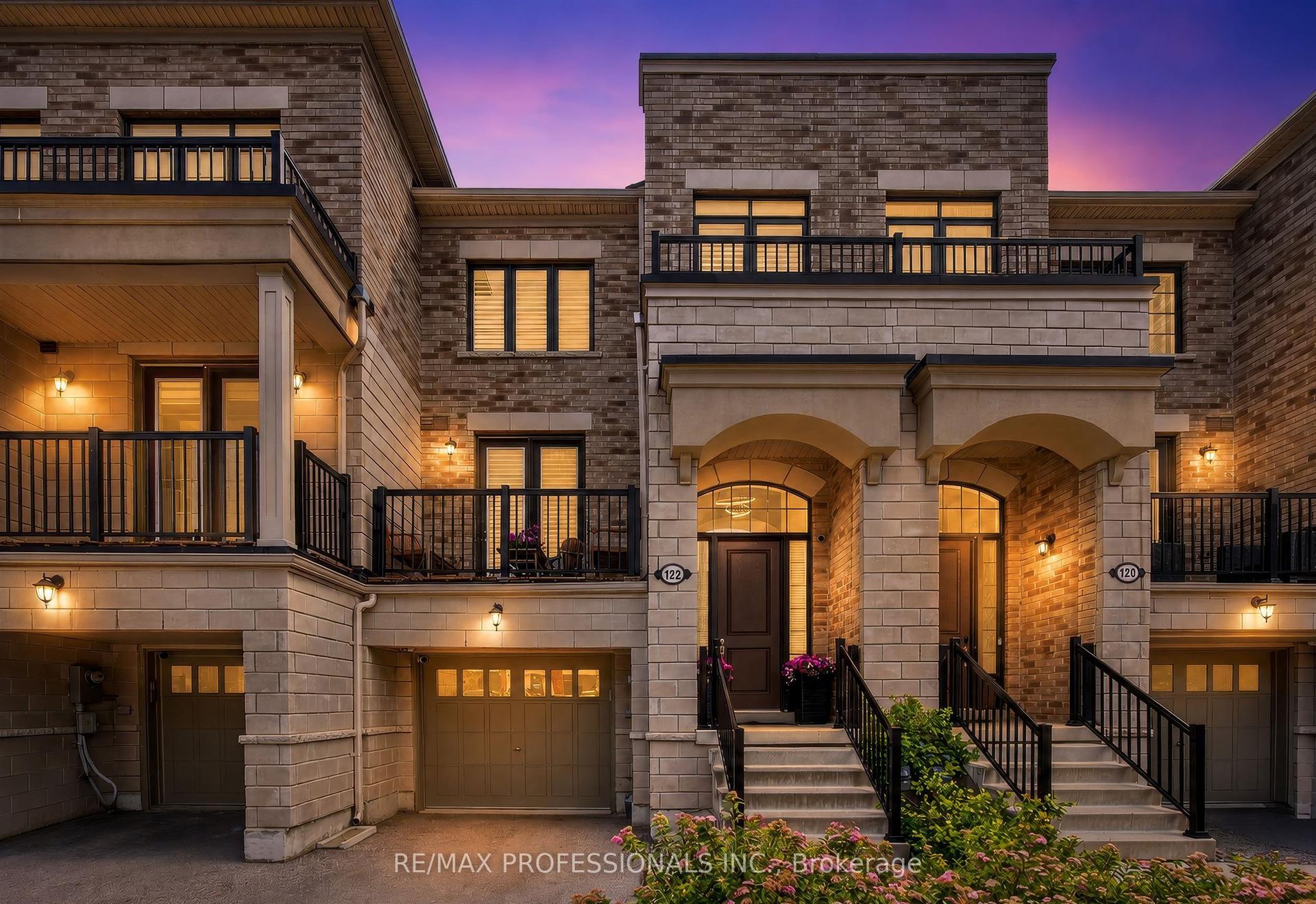 122 Thomas Fisher Drive, Toronto — Condo Town for sale, photo 1