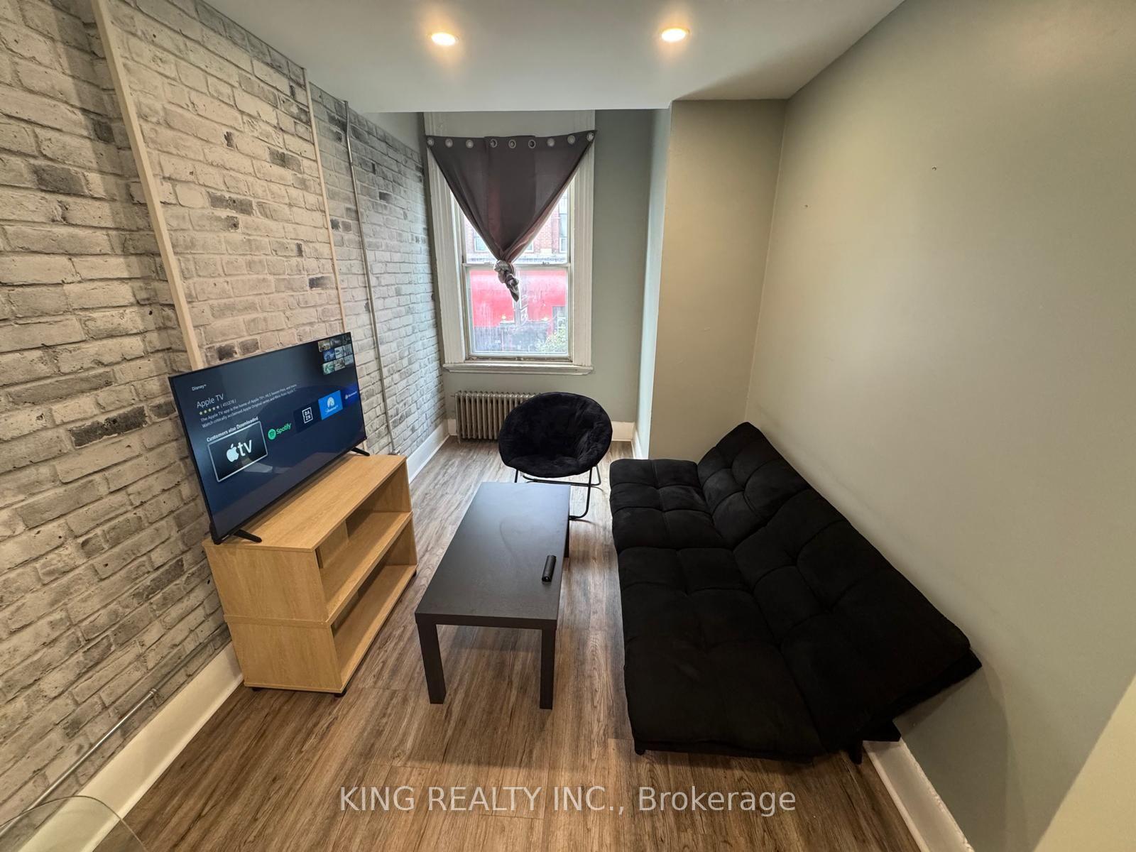 344 Richmond Street 1 #1, London East — Multiplex for lease, photo 1