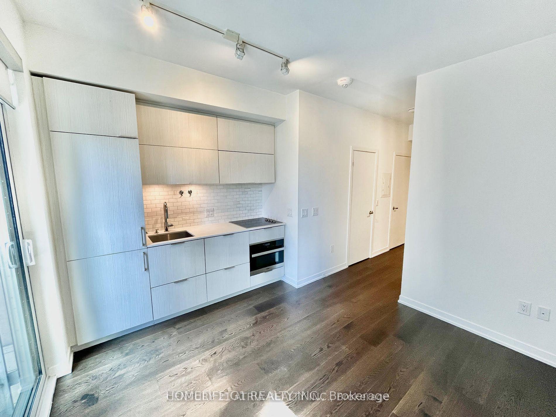 20 Richardson Street — photo 1