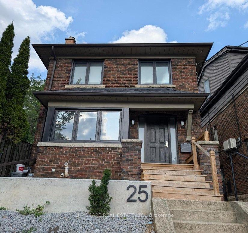 25 Oswald Crescent, Toronto — Detached for sale, photo 1