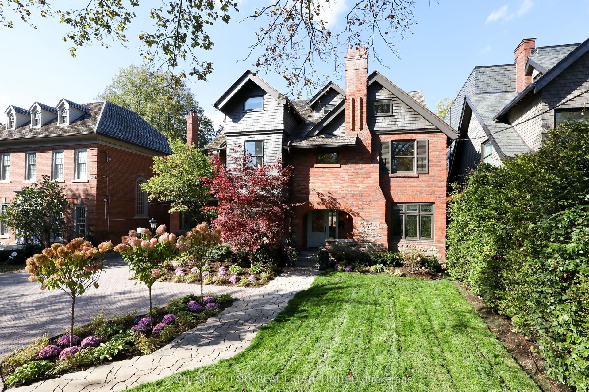 48 Crescent Road, Toronto — Detached for sale, photo 1