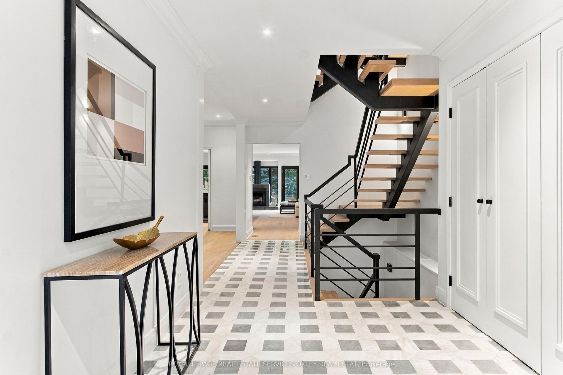 67 Lynwood Avenue, Toronto — Detached for sale, photo 1