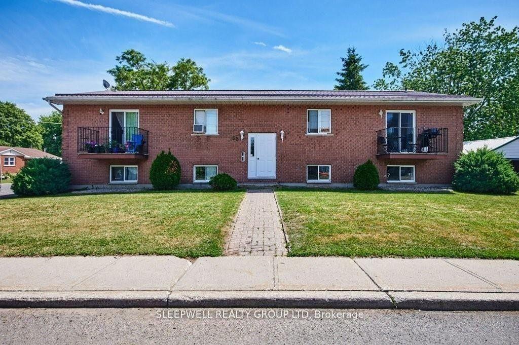 52 Mill Street 1 #1, North Dundas — Multiplex for lease, photo 1