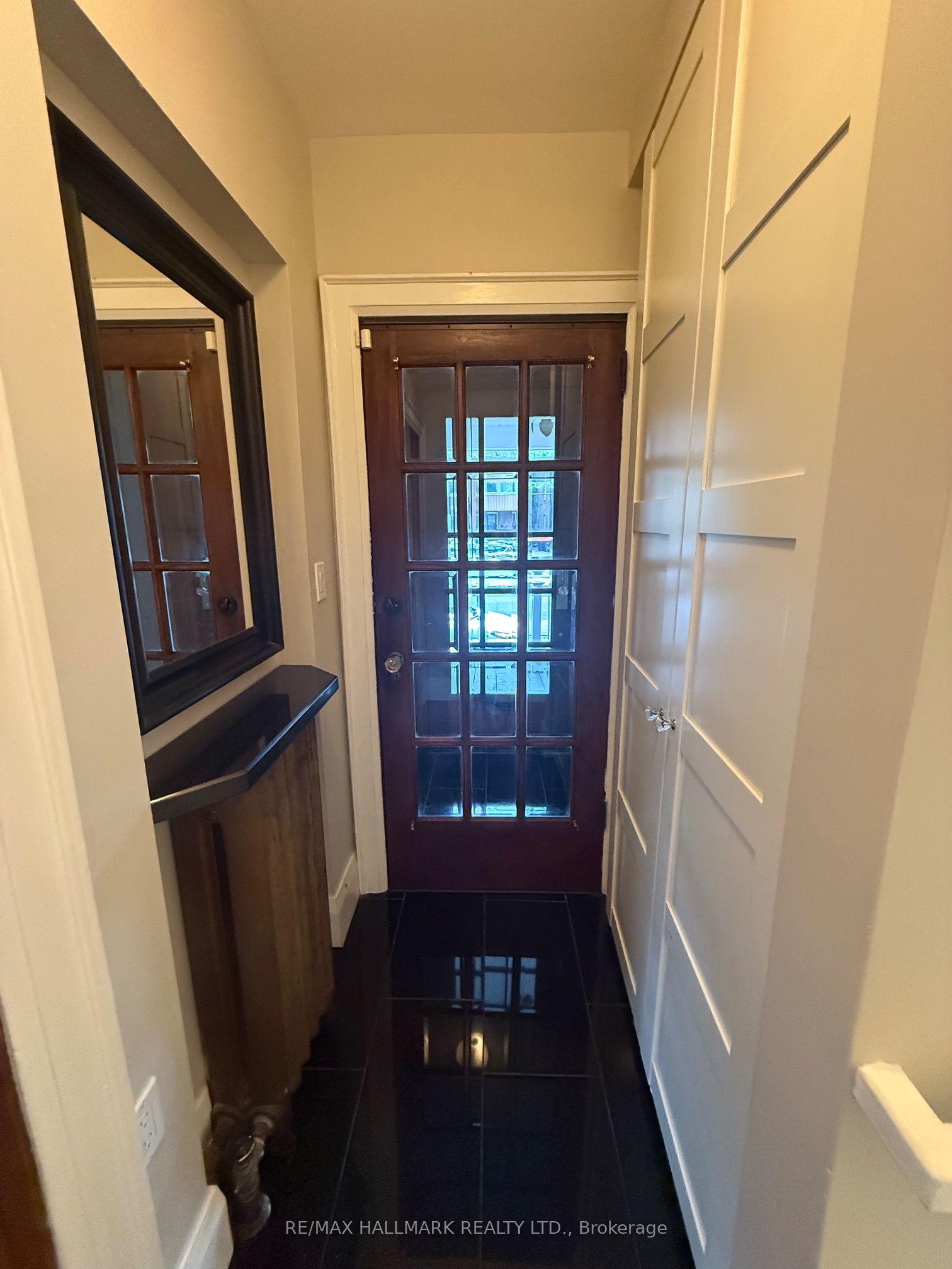 368 Mount Pleasant Road — photo 1