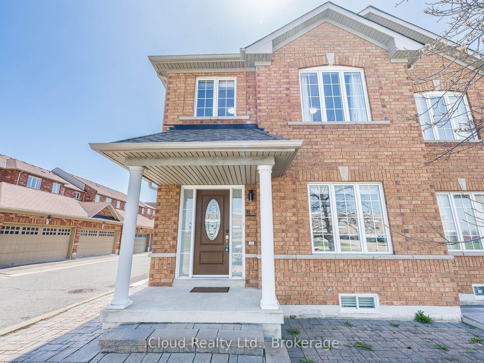 11 Davos Road, Vaughan — Townhouse for lease, photo 1