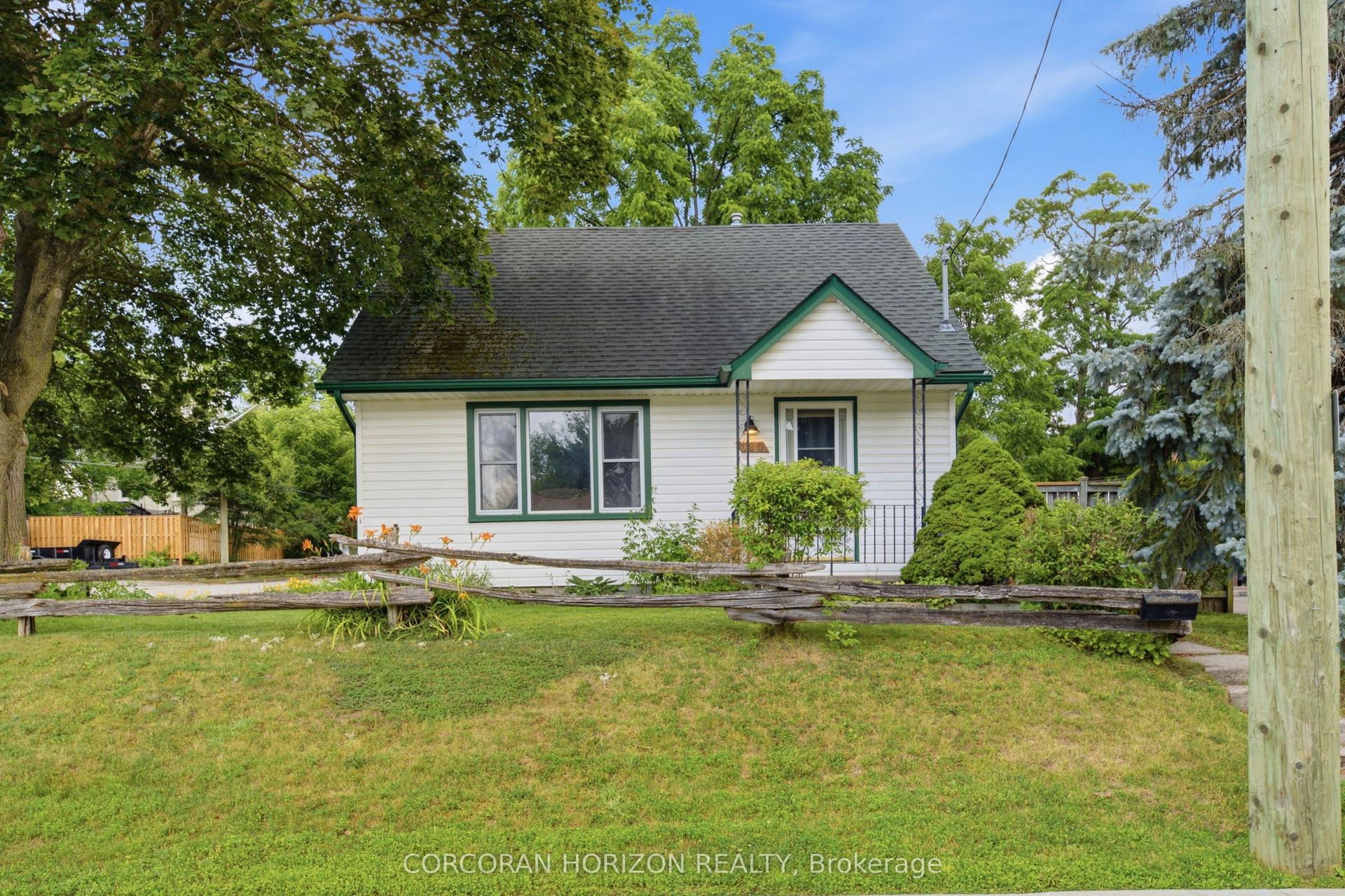 180 Melrose Street, Cambridge — Detached for sale, photo 1