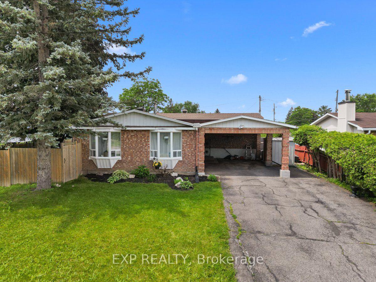 396 Hatfield Crescent, Orleans - Cumberland and Area — Detached for sale, photo 1
