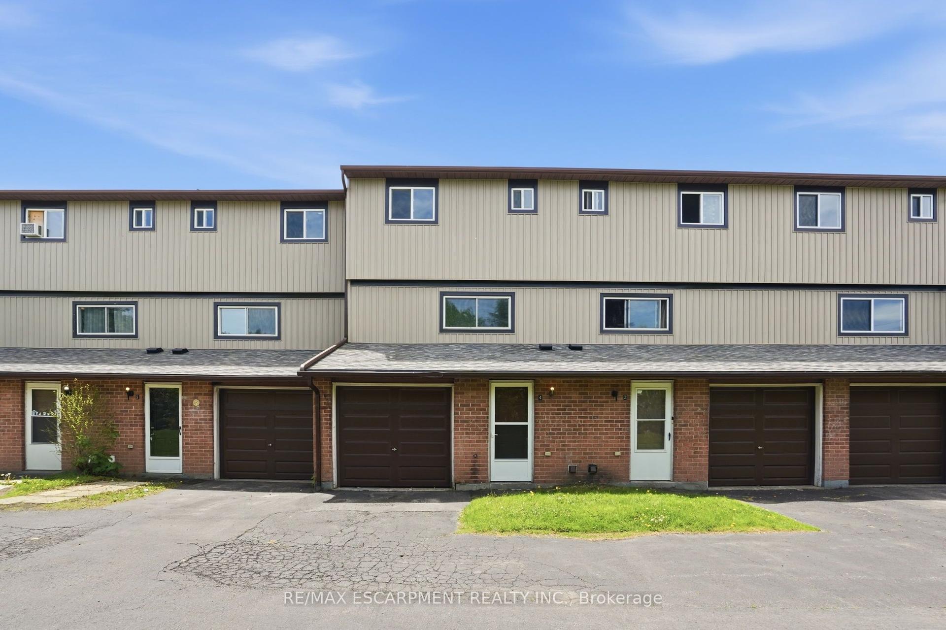 65 Mount Albion Road 4 #4 — photo 1