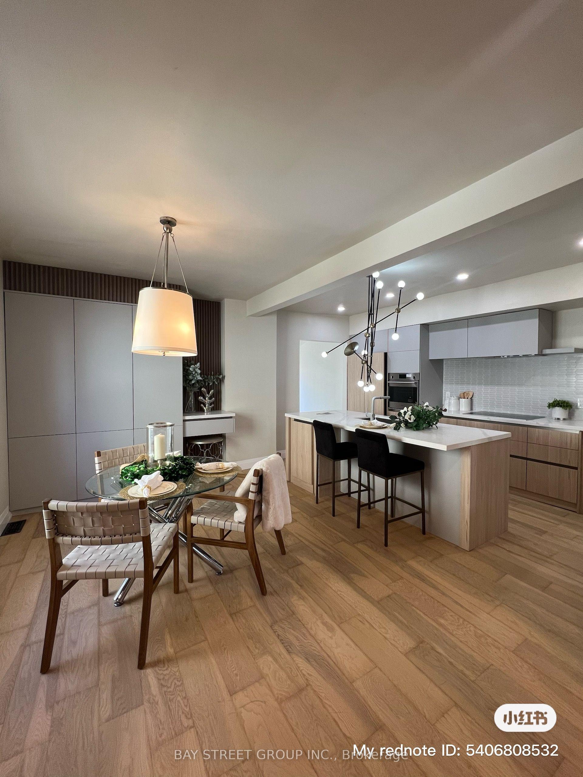 396 Emerald Street N — photo 1