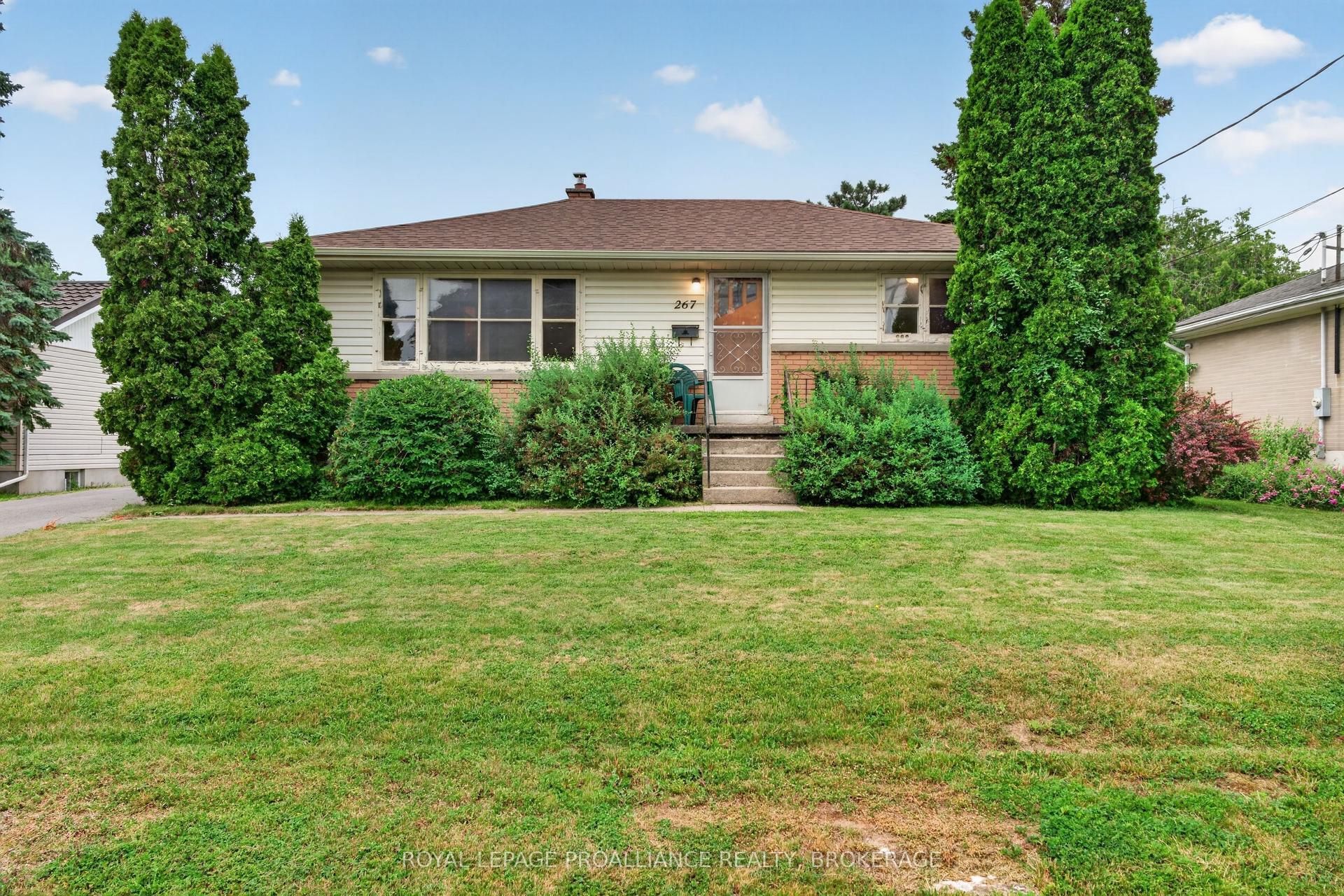 267 Lakeview Avenue, Kingston — Detached for sale, photo 1
