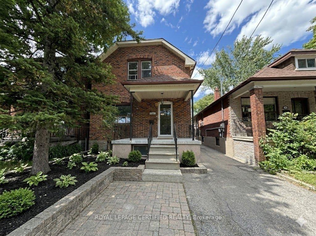 148 Belgravia Avenue Upper #Upper — photo 1