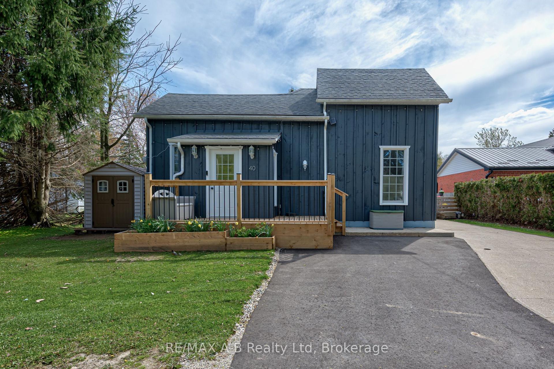 40 Blenheim Street — photo 1