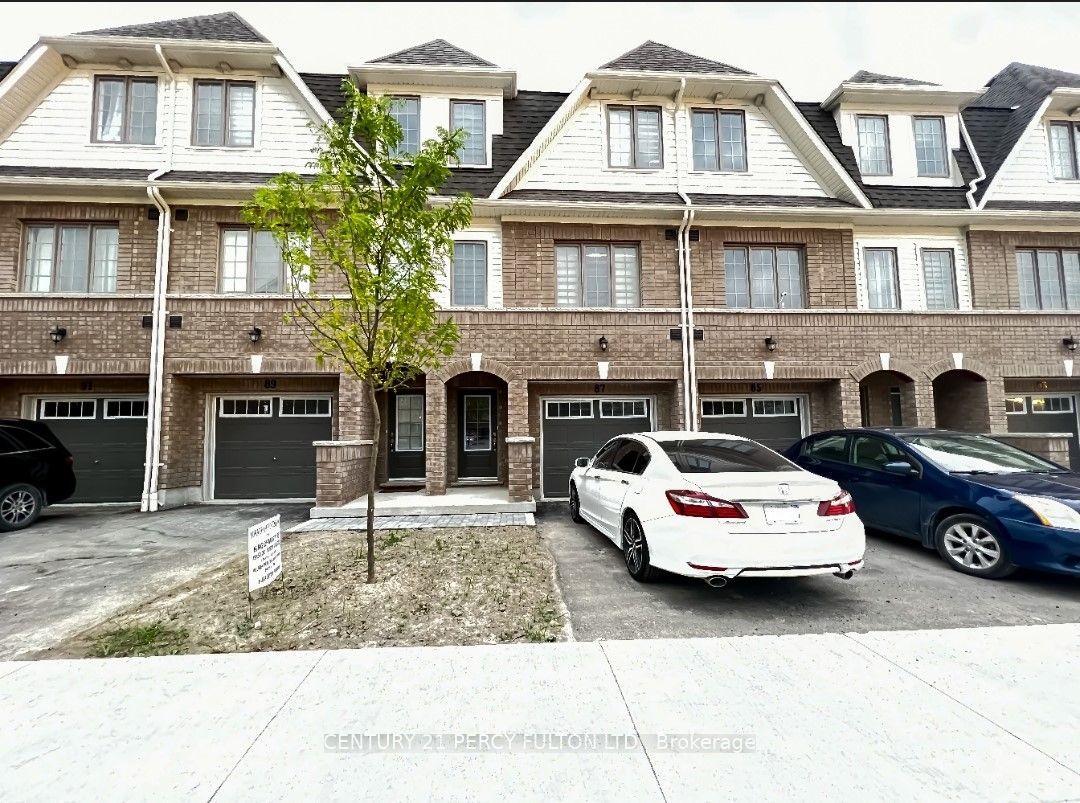 89 Danzatore Path, Oshawa — Condo Town for lease, photo 1