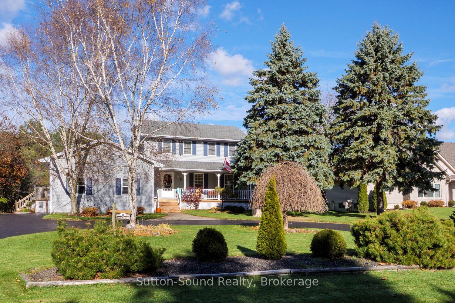 8 Pine Tree Drive — photo 1