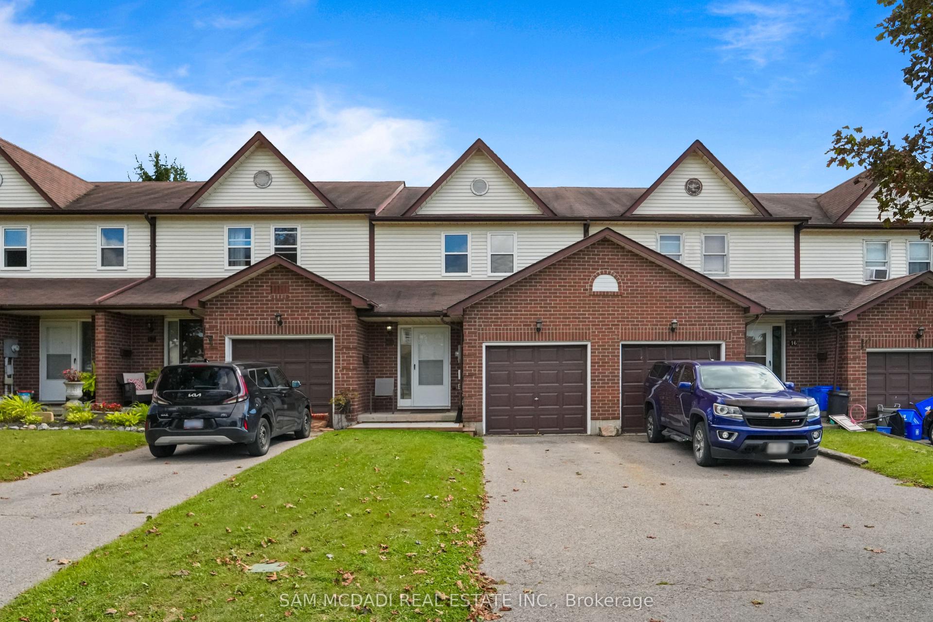 14 Birchfield Drive, Clarington — Townhouse for lease, photo 1