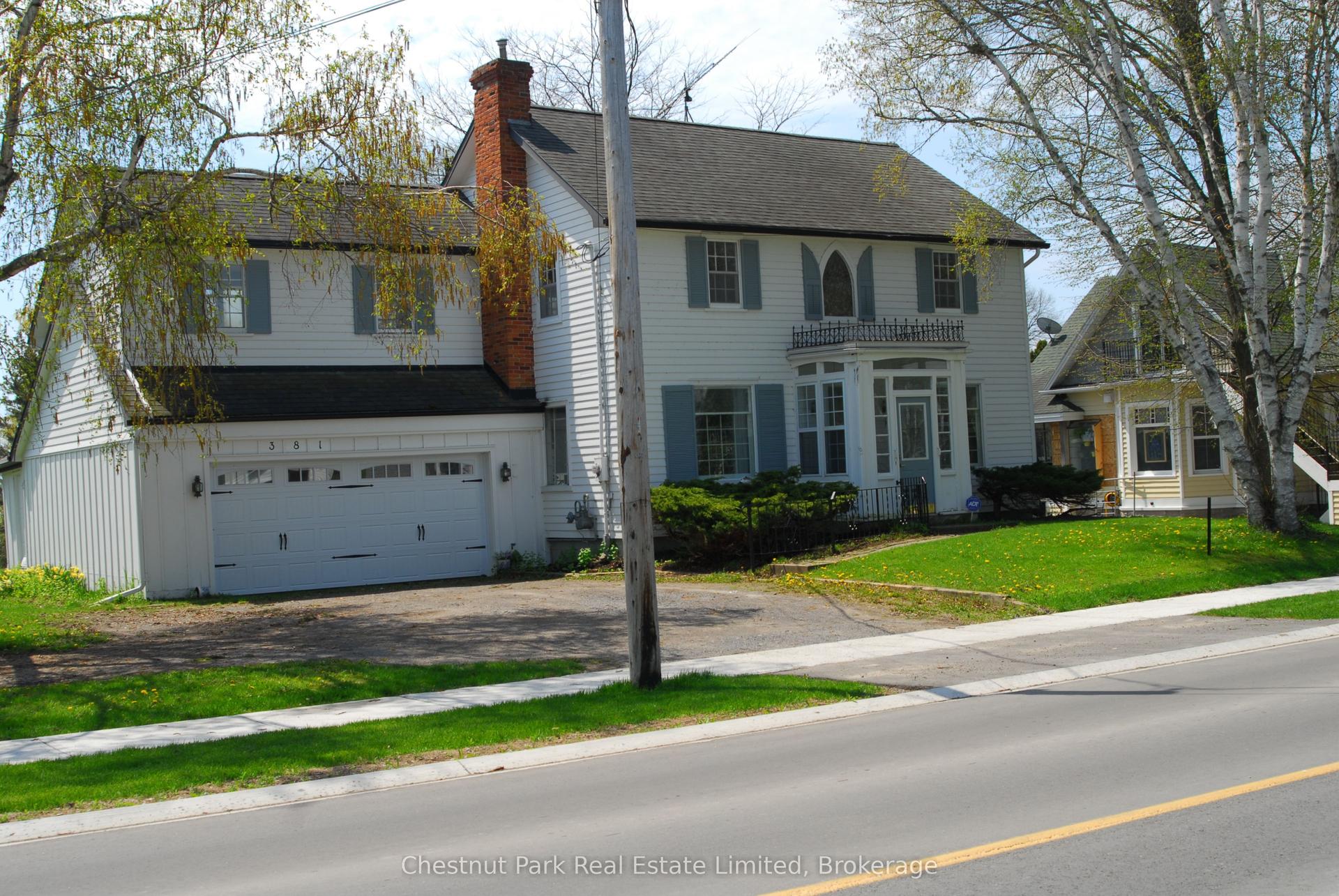 381 Wellington Main Street — photo 1