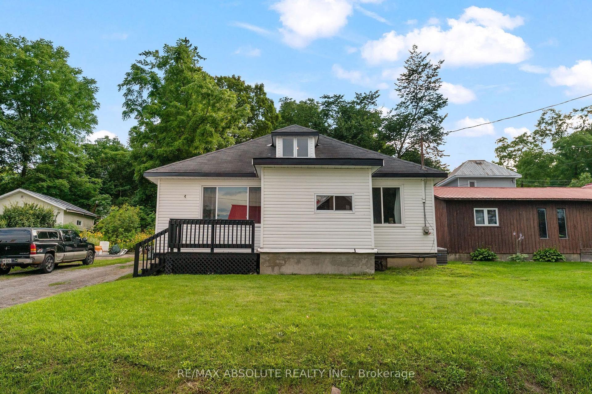 853 B River Road, McNab/Braeside — Detached for sale, photo 1