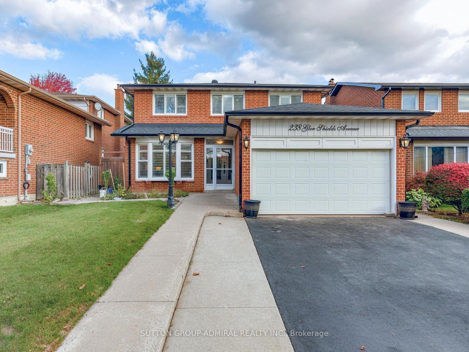 238 Glen Shields Avenue, Vaughan — Detached for sale, photo 1