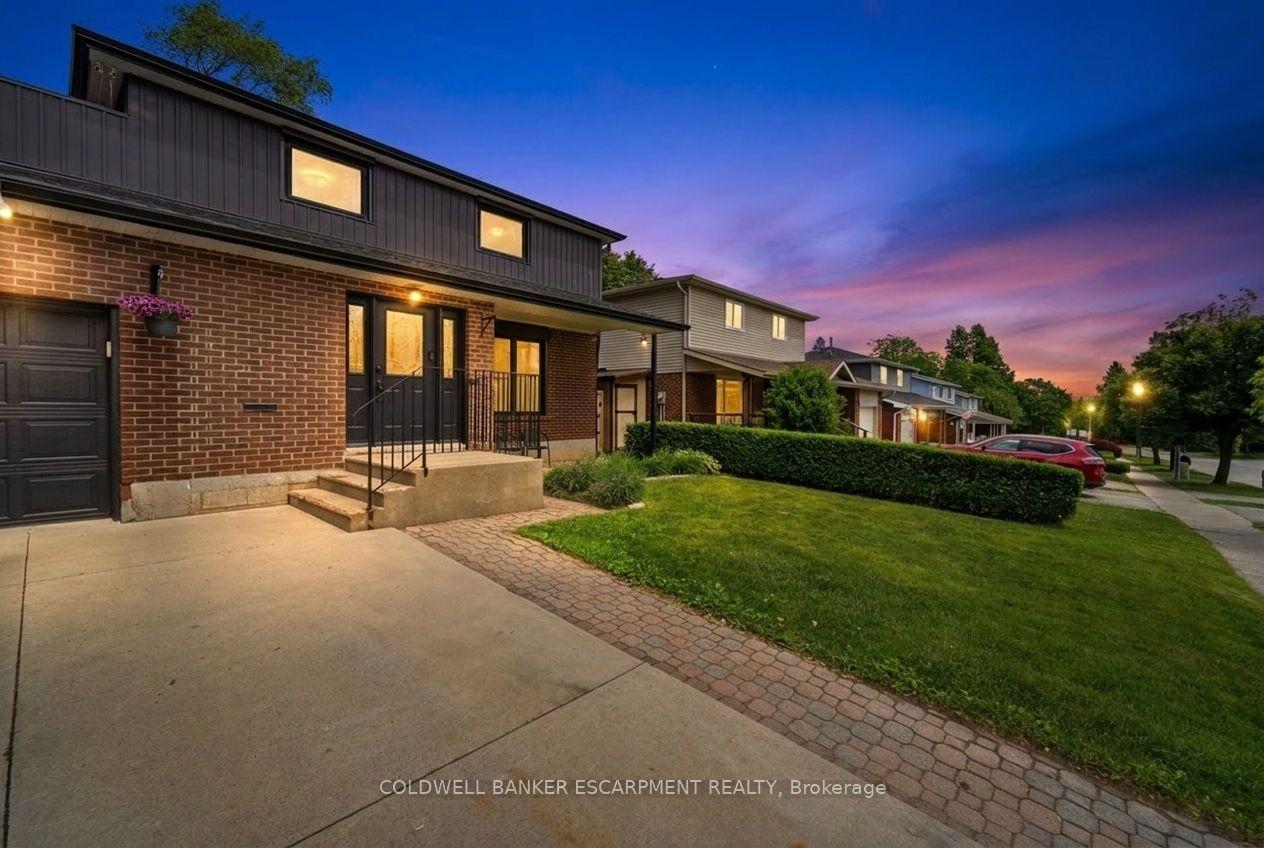 257 Kingham Road — photo 1