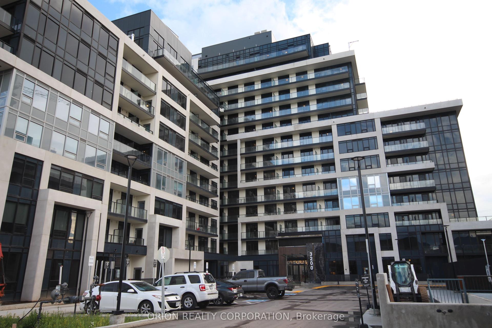 3200 William Coltson Avenue 509 #509, Oakville — Condo for lease, photo 1