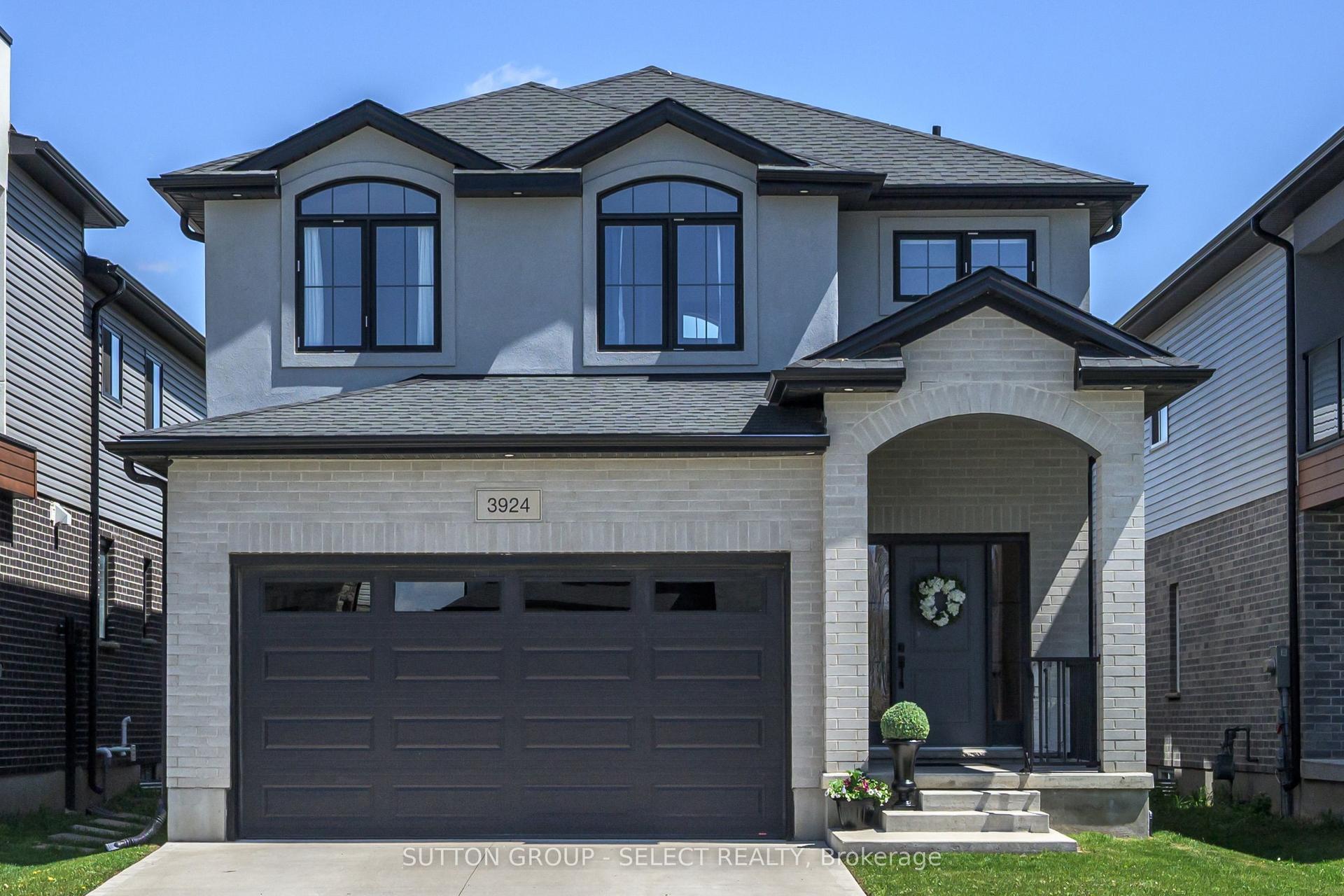 3924 Campbell Street N, London South — Detached for sale, photo 1
