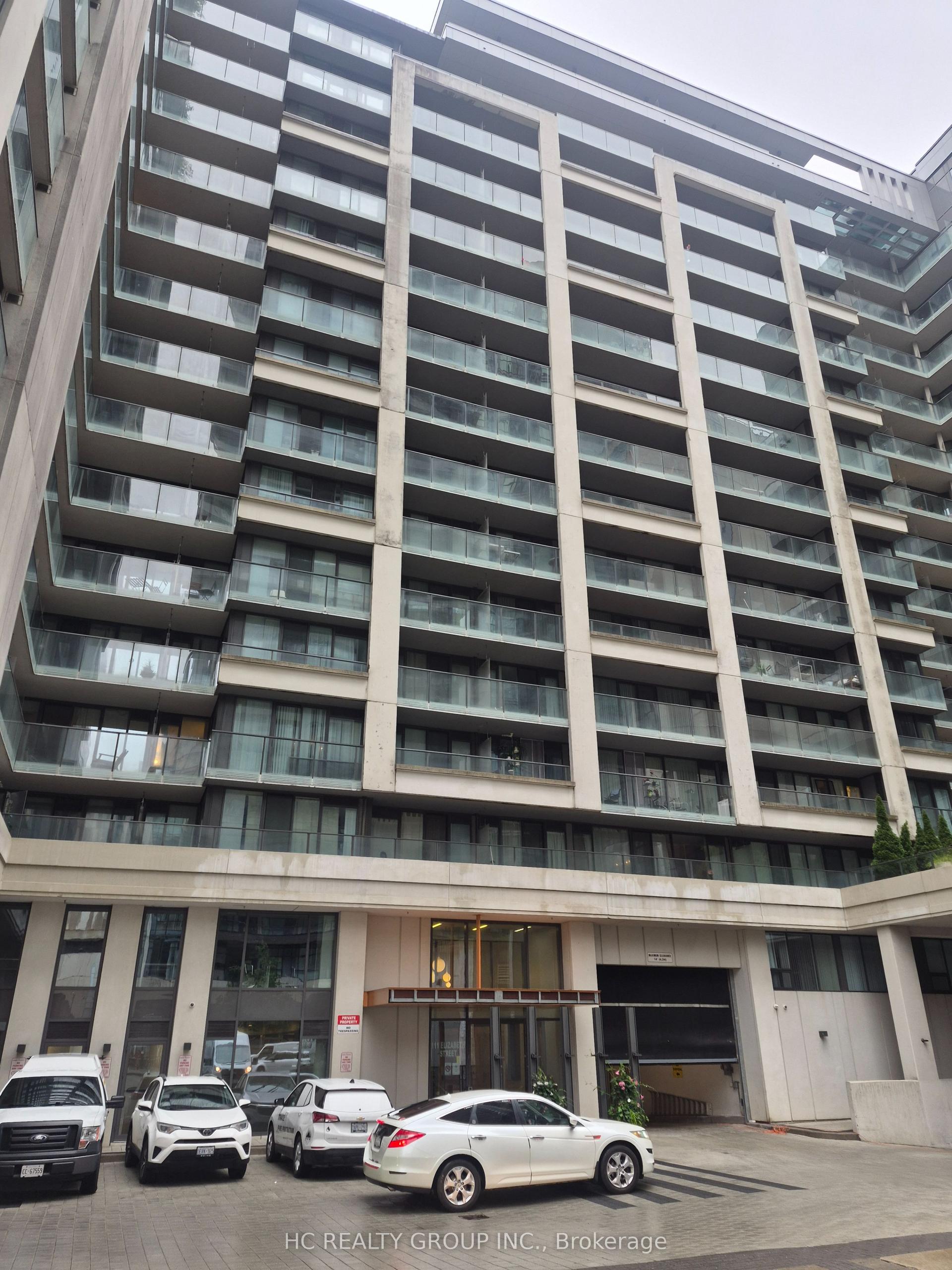 111 Elizabeth Street 728 #728, Toronto — Condo for lease, photo 1