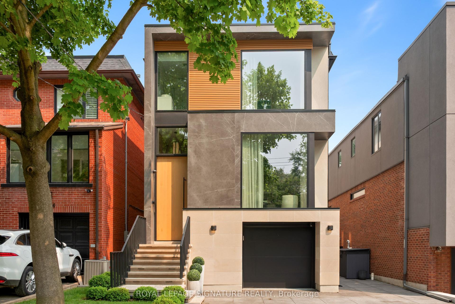 126 Sherwood Avenue, Toronto — Detached for lease, photo 1