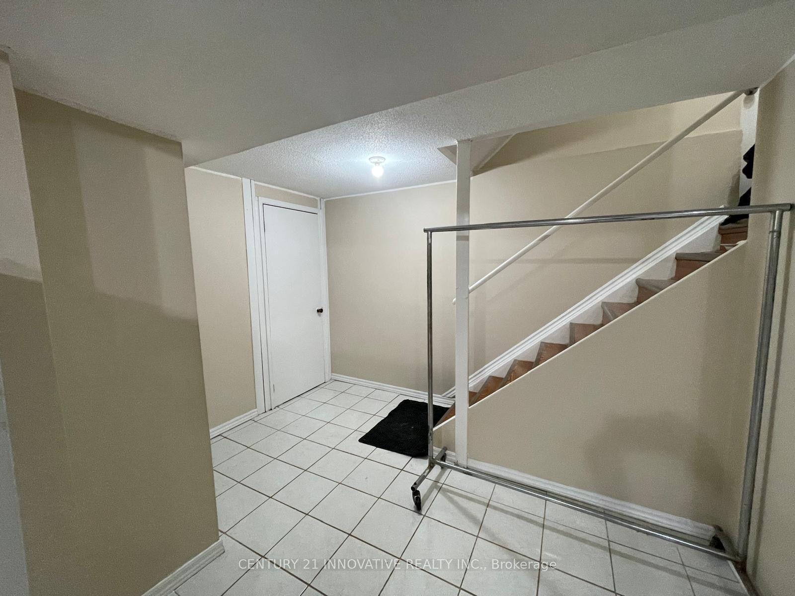 64 E Cimmaron Street E basement #basement, Markham — Detached for lease, photo 1