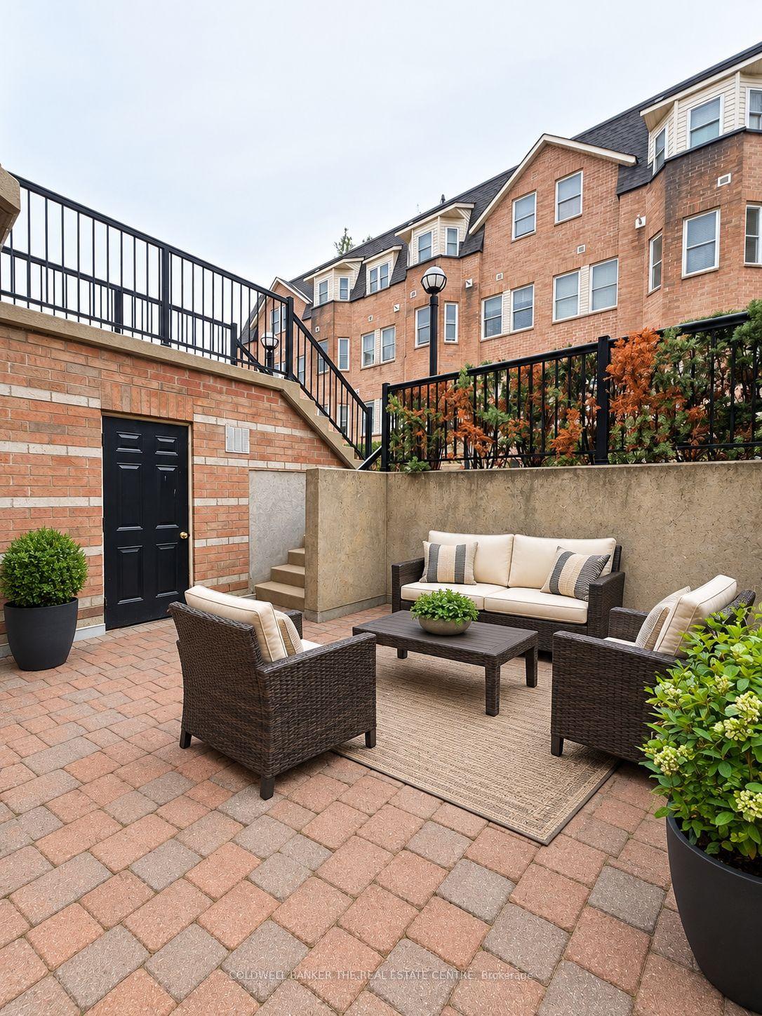 760 Lawrence Avenue W 137 #137, Toronto — Condo for sale, photo 1