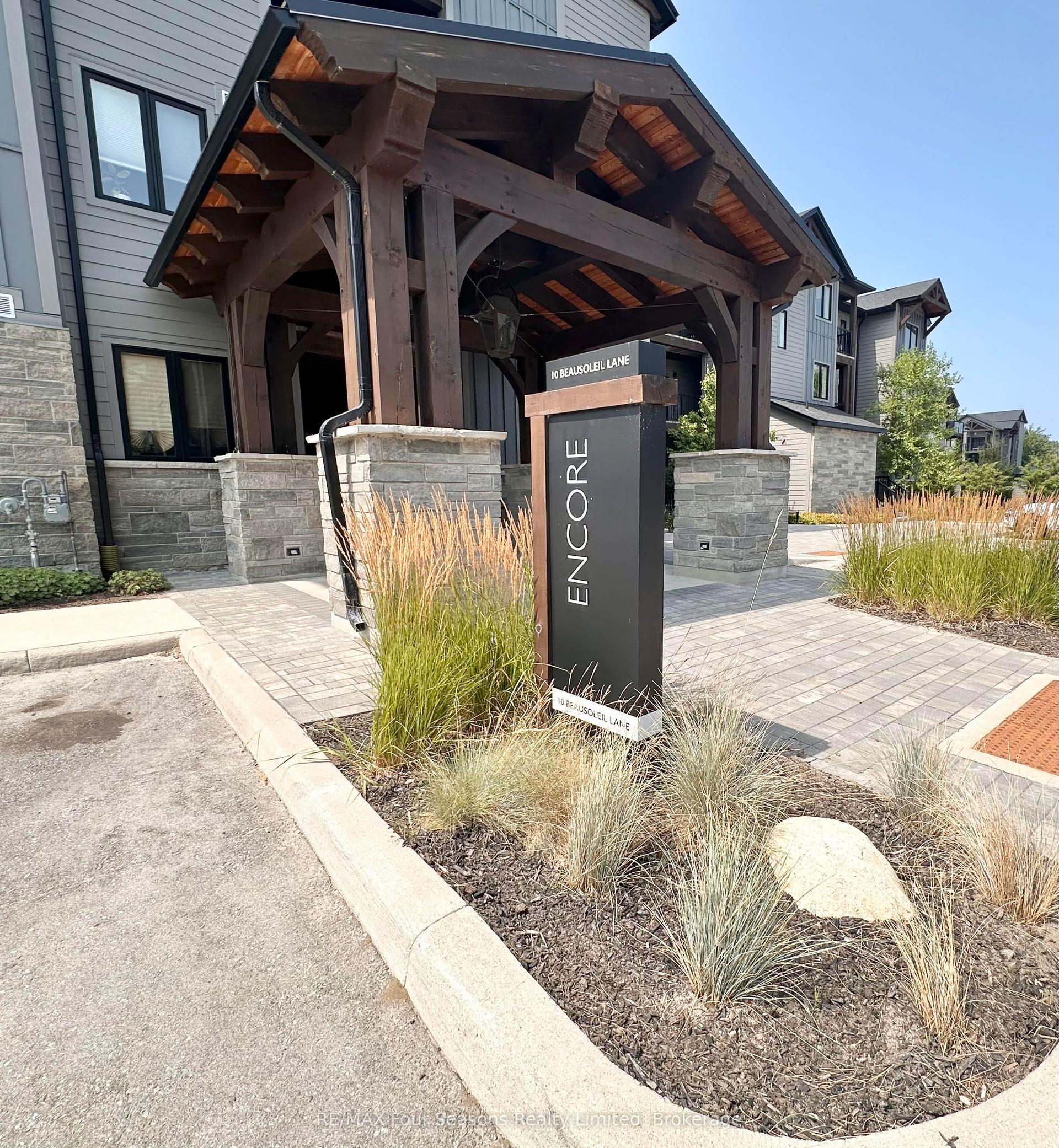 10 Beausoleil Lane 303 #303 — photo 1