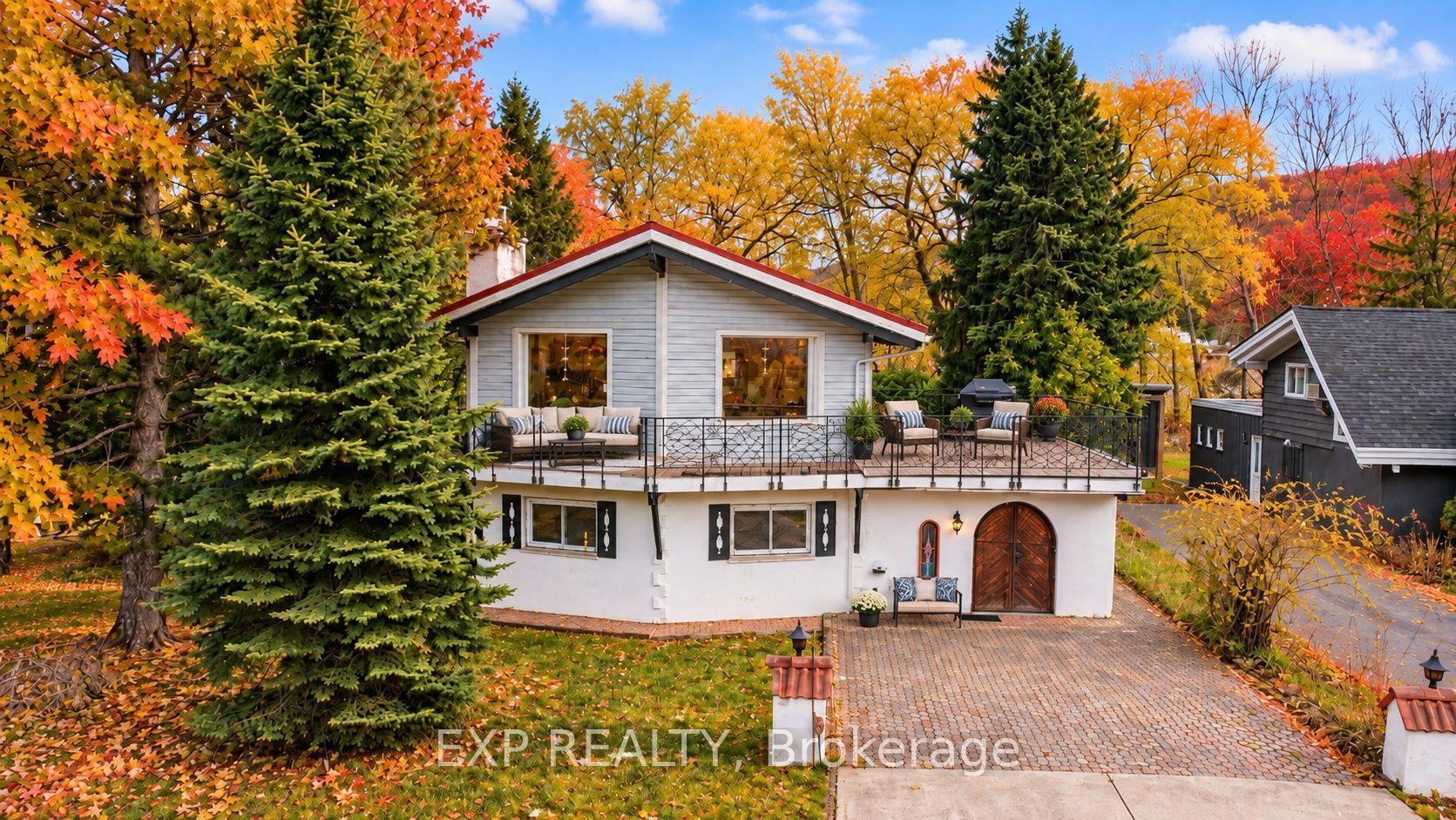 104 Kinsey Place, Blue Mountains — Detached for lease, photo 1