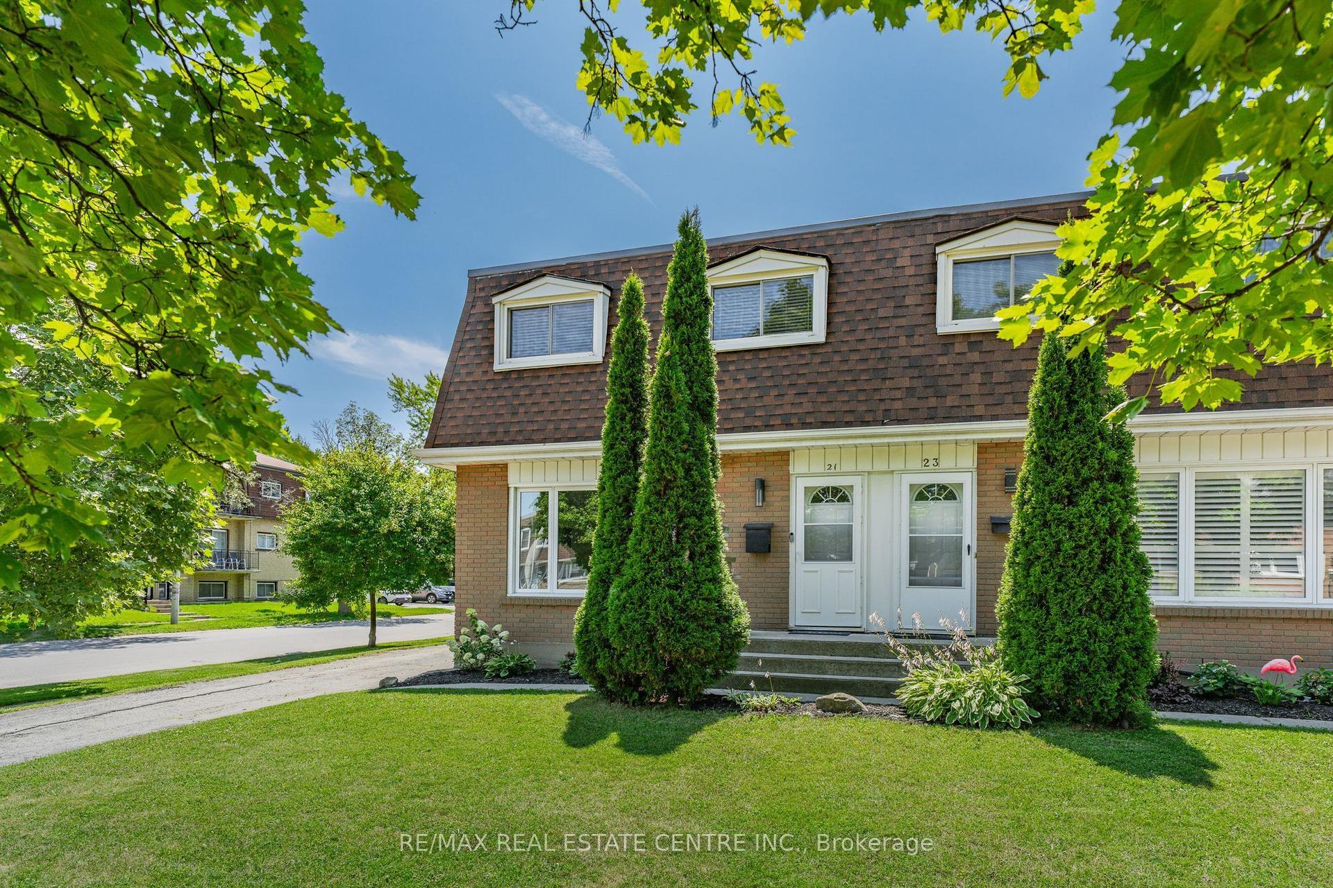 21 Coachwood Road, Brantford — Semi-Detached for sale, photo 1