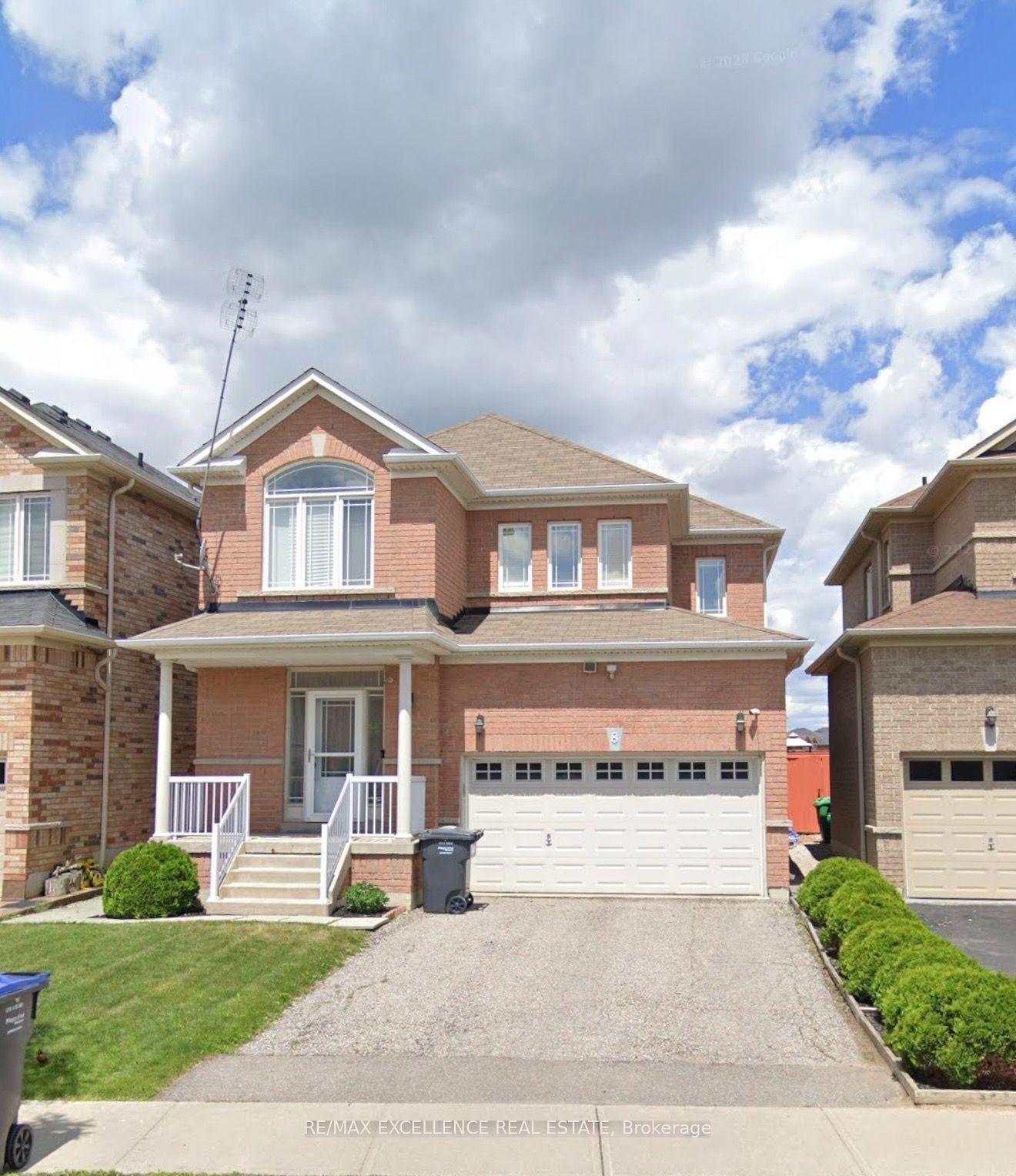 8 Lynngrove Way, Brampton — Detached for sale, photo 1