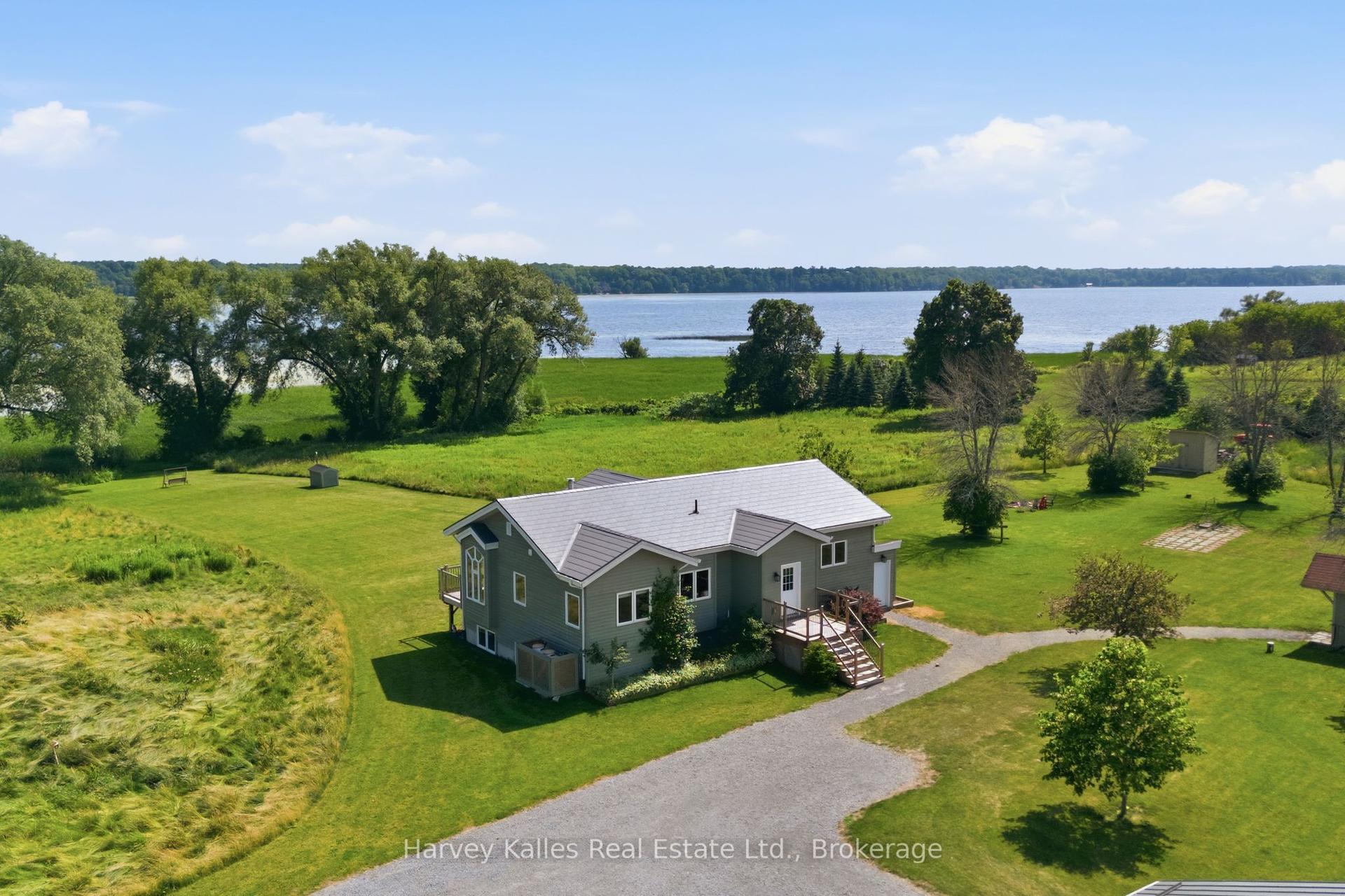 388 South Big Island Road, Prince Edward County — Detached for sale, photo 1